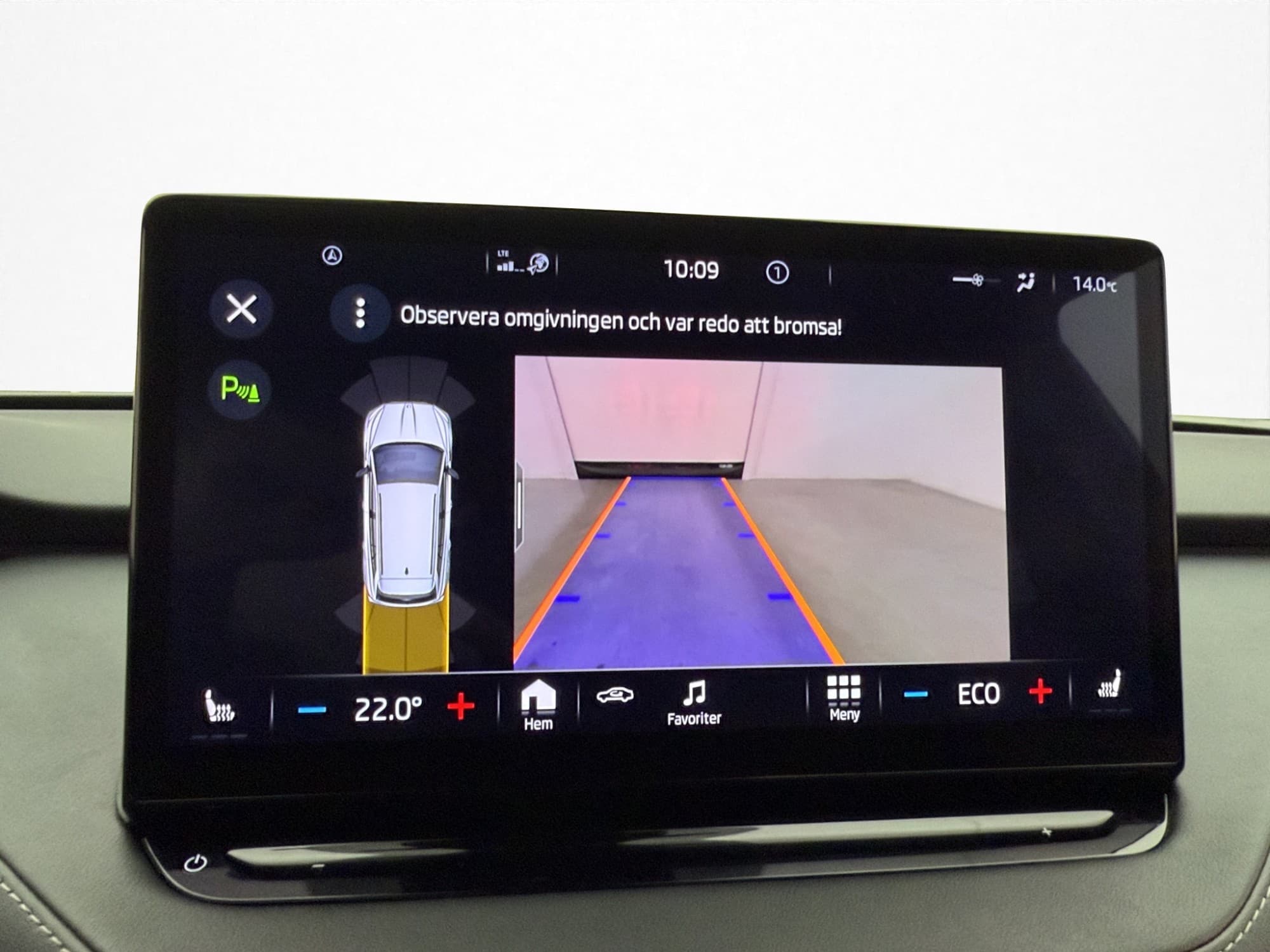 Skoda Enyaq 80 204hk Sportline Värmare Drag Kamera CarPlay
