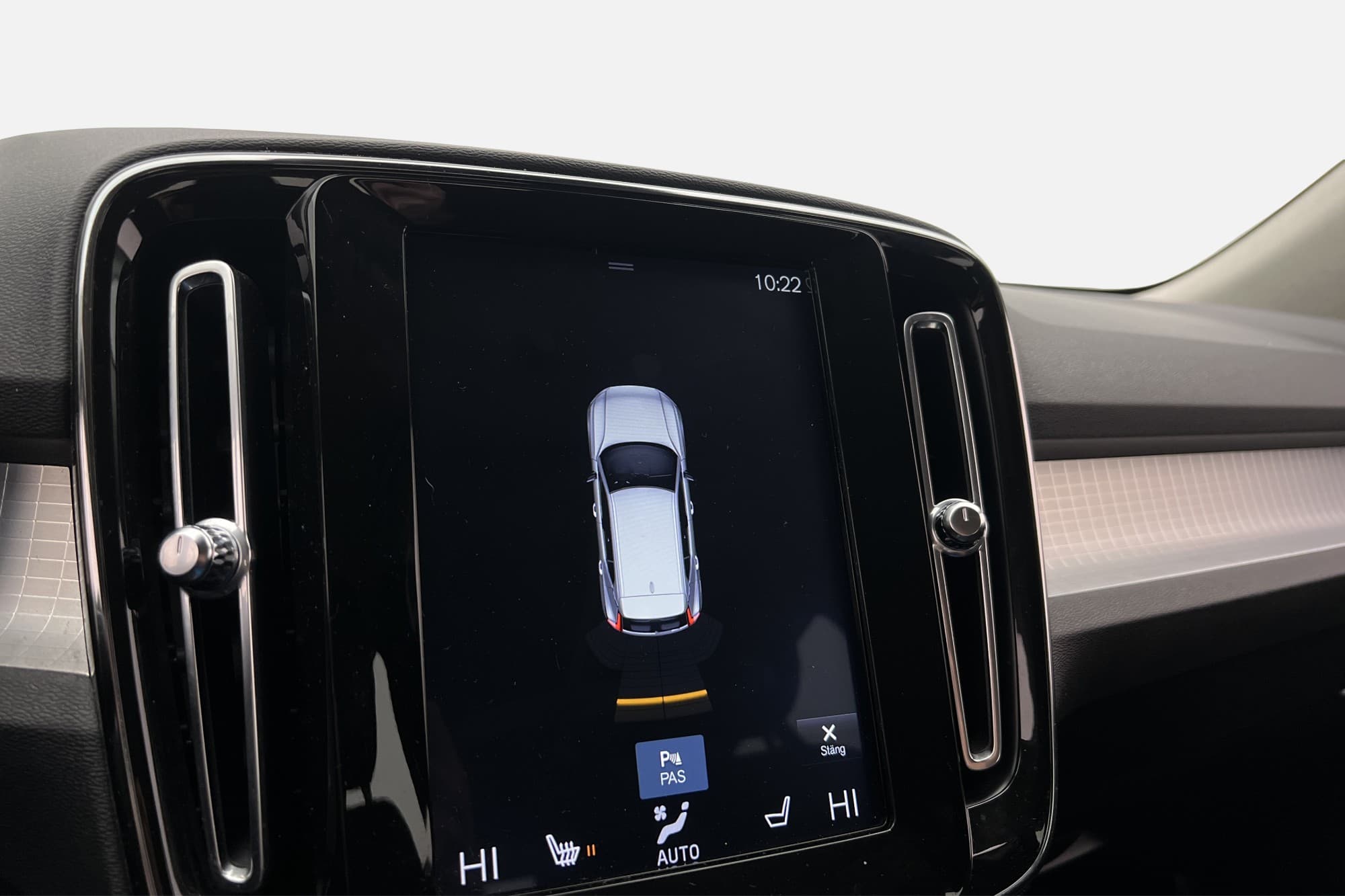 Volvo XC40 T3 156hk Momentum P-Sensorer CarPlay Farthållare