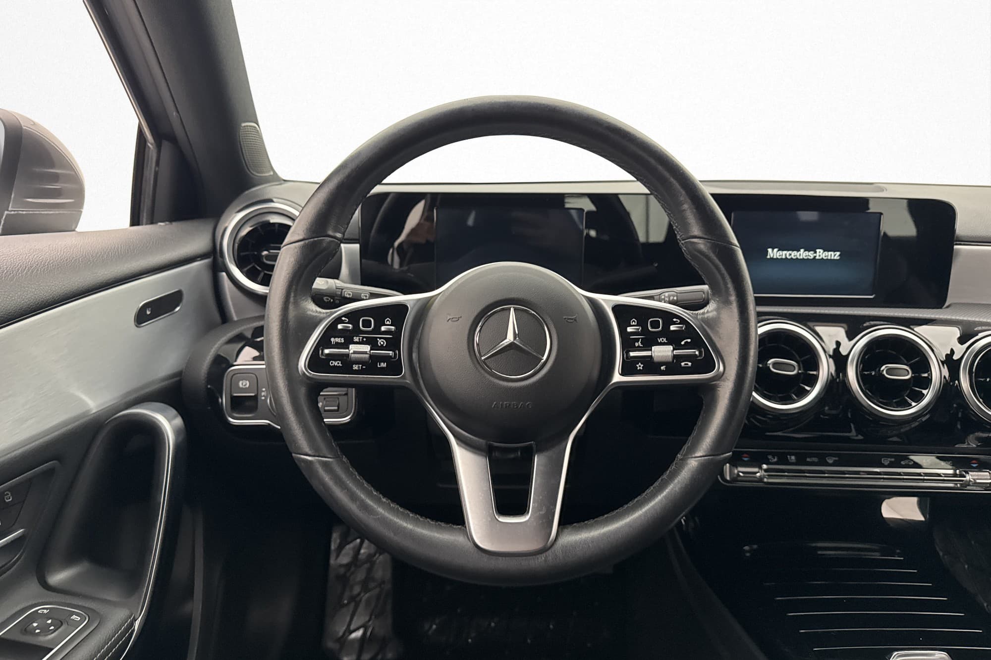Mercedes-Benz A 180d Kamera Skinn Farthållare 0,42l/mil