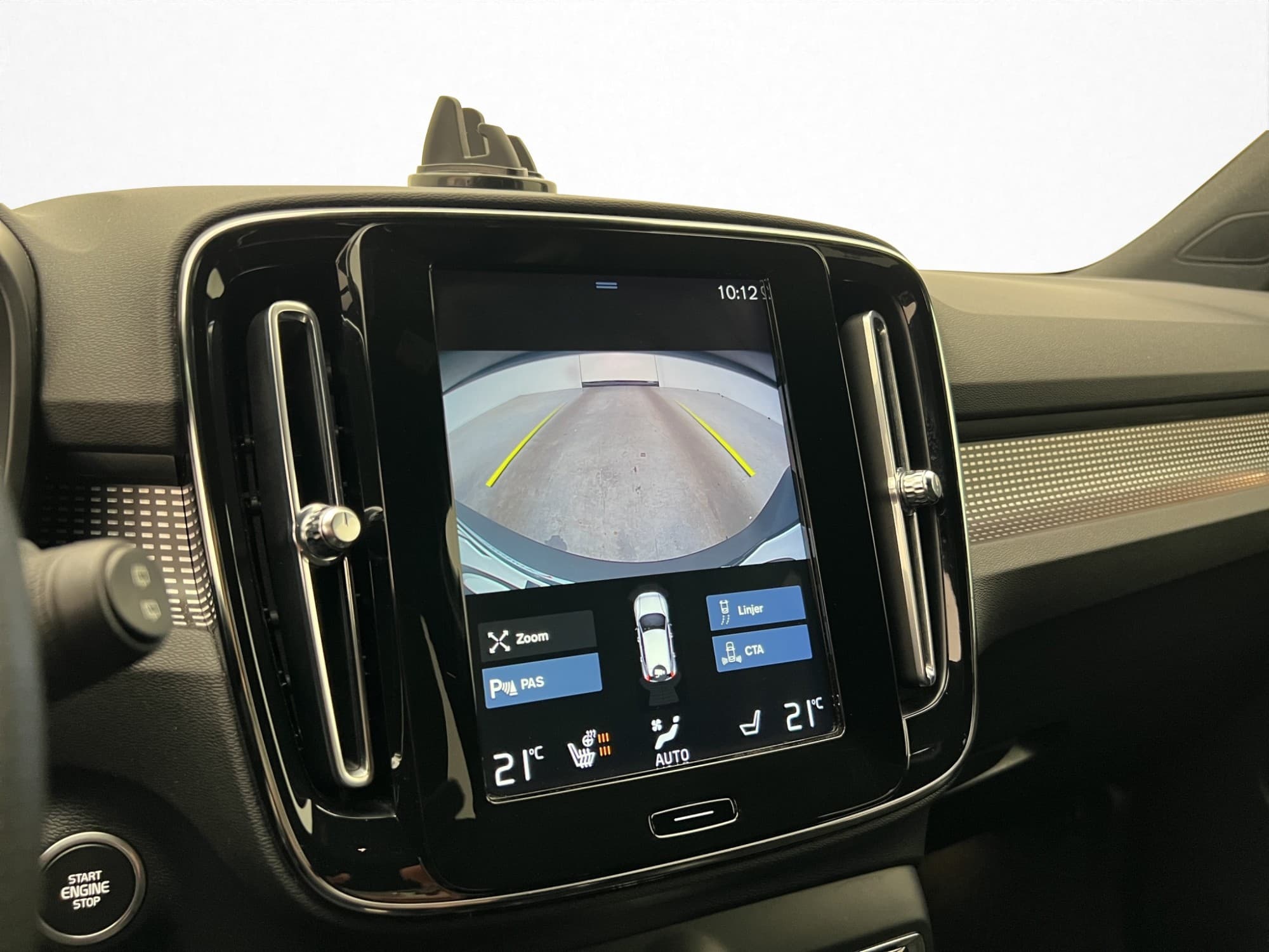 Volvo XC40 Recharge T5 R-Design H/K Värmare Kamera CarPlay