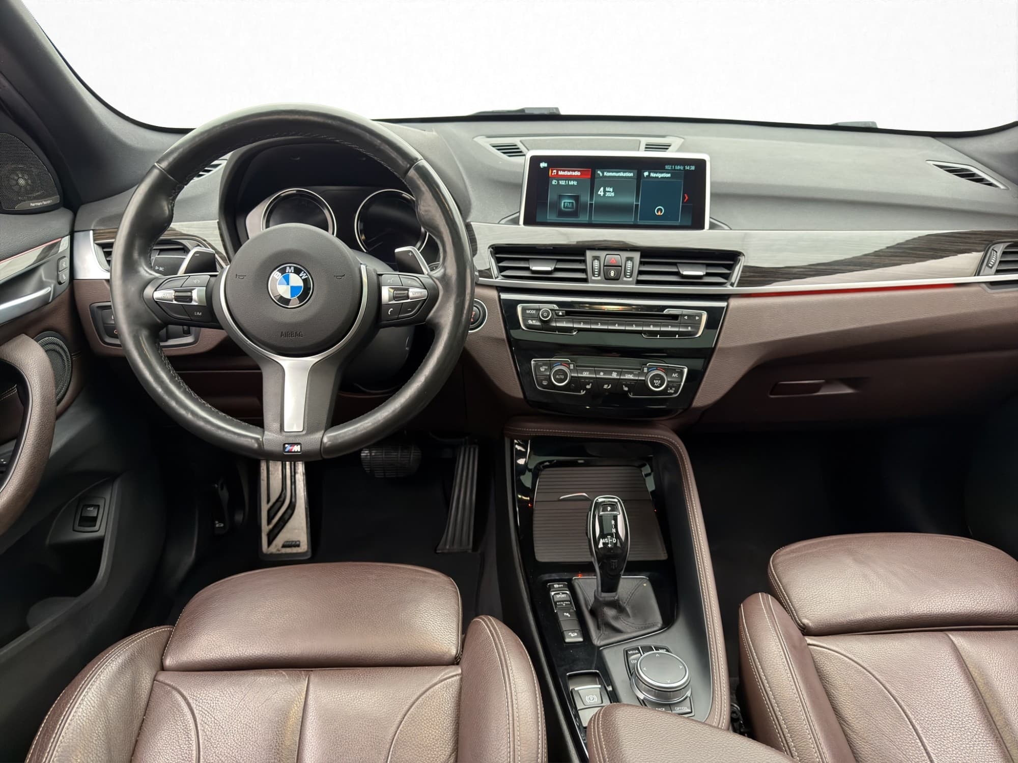 BMW X1 xDrive20d M Sport Pano H/K Drag Kamera HuD Skinn Navi