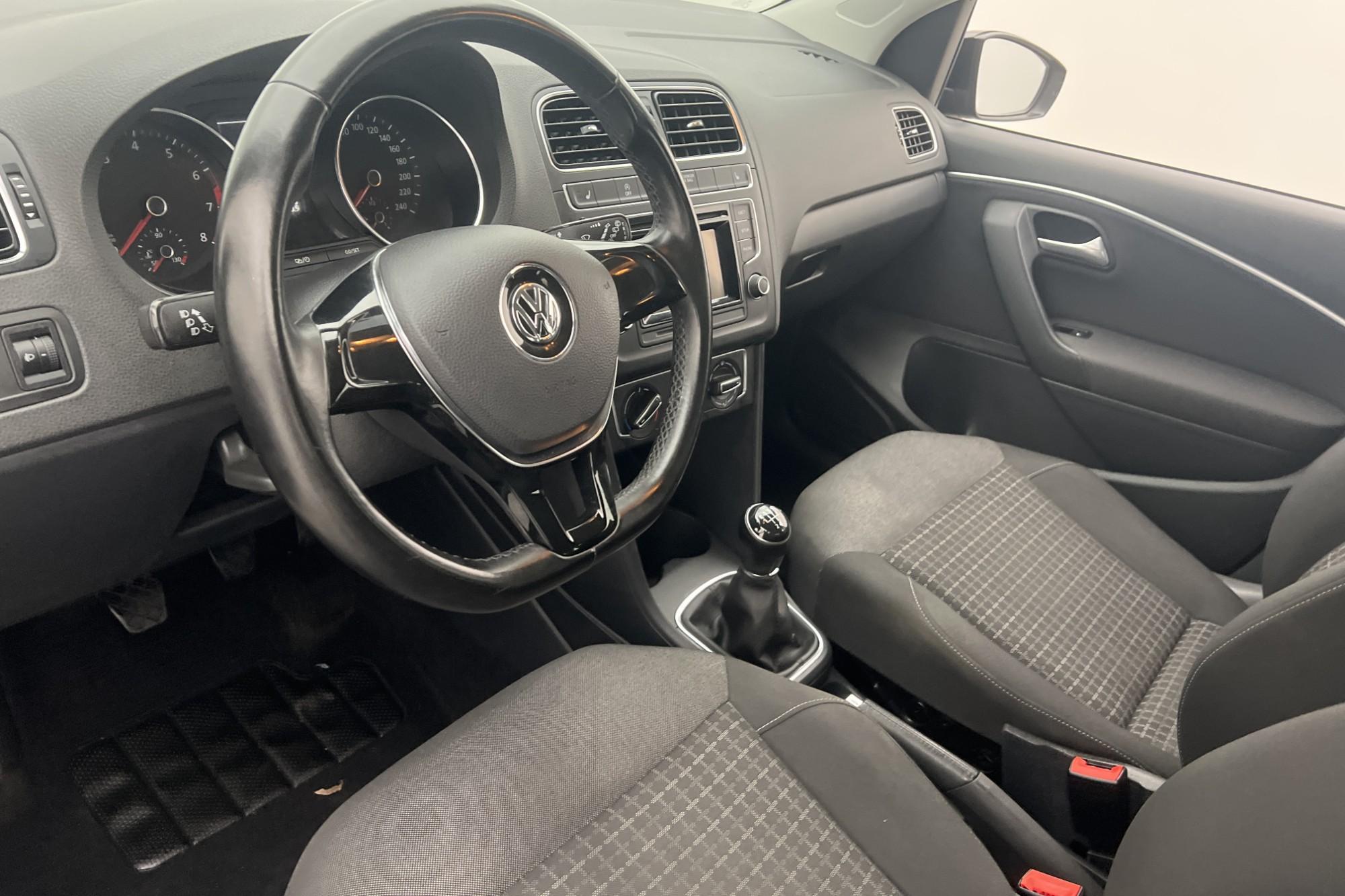 Volkswagen Polo 5-dörrar 1.2 TSI 90hk Bluetooth Låg-Skatt