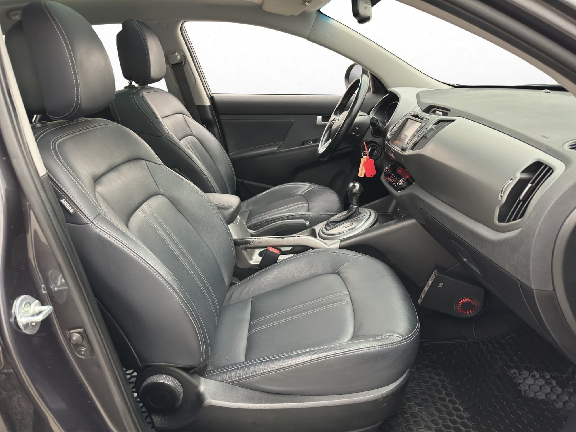 Kia Sportage 2.0 CRDi AWD Special Edt M-Värmare Pano Kamera