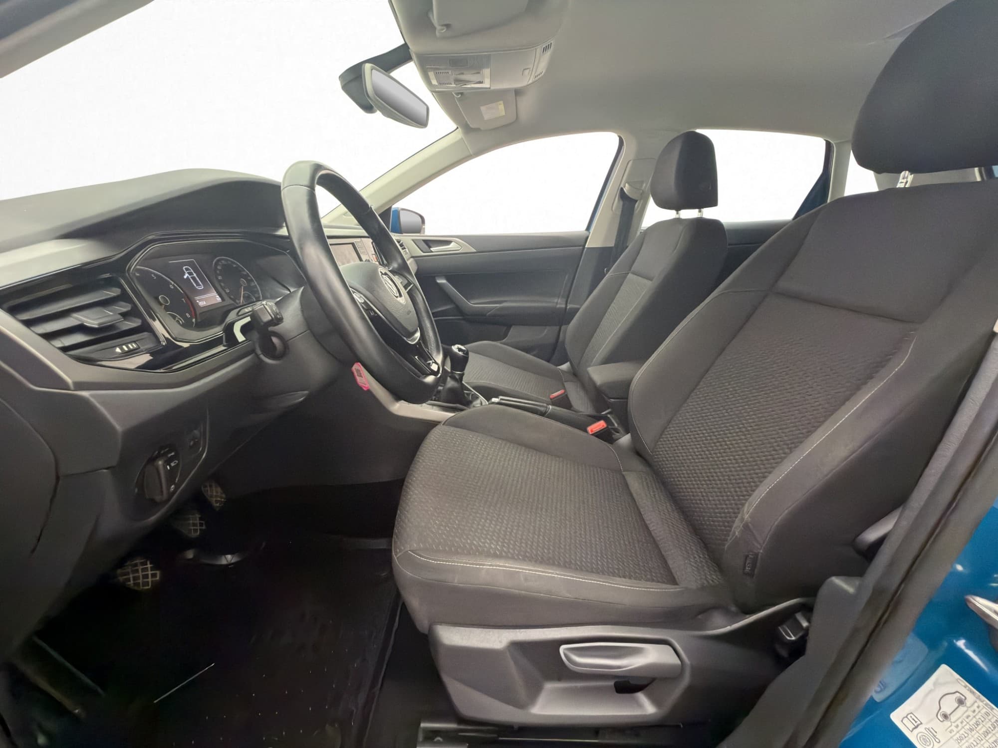 Volkswagen Polo 1.0 TSI 95hk P-Sensorer Bluetooth Isofix