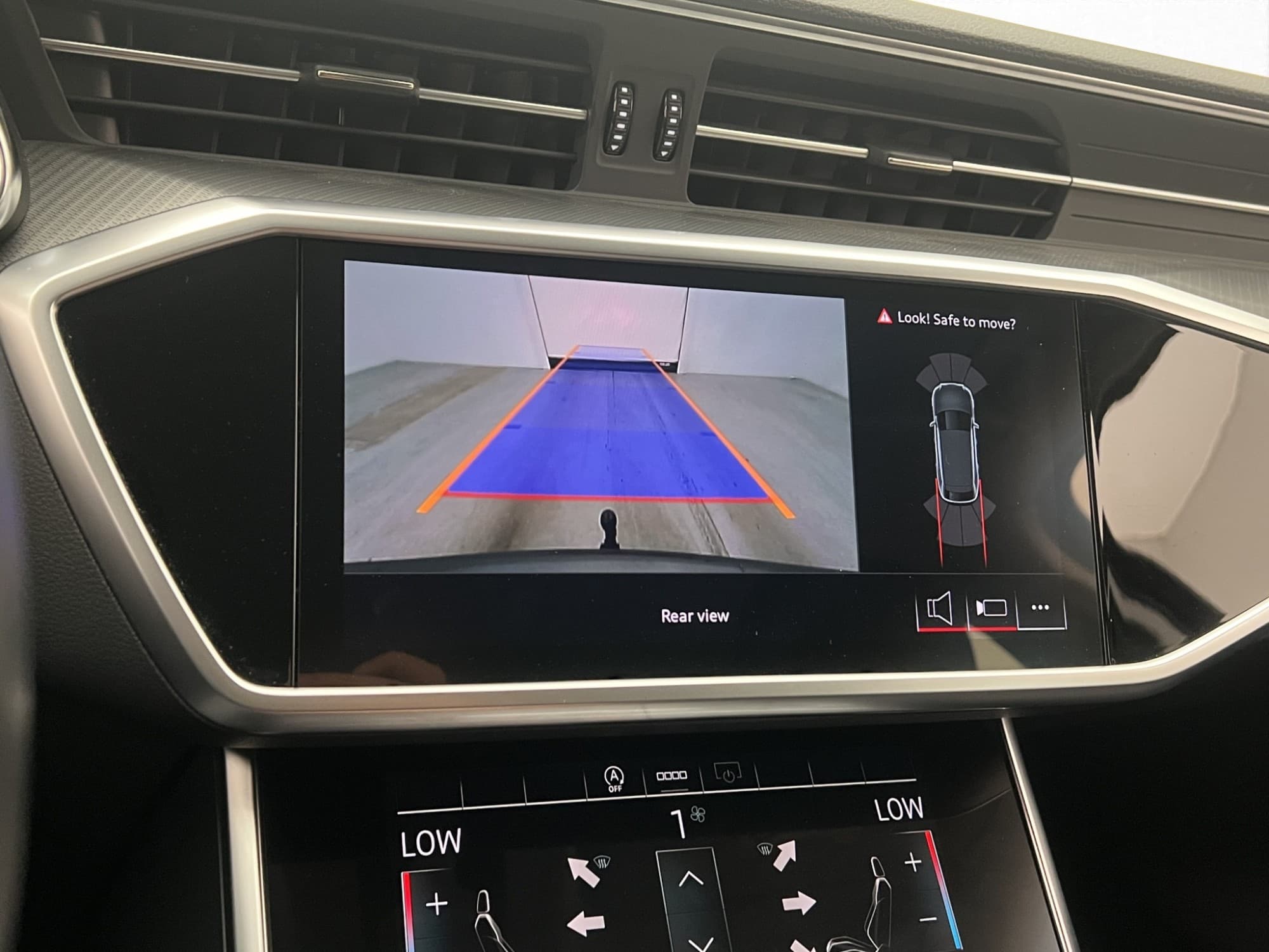 Audi A6 40 TDI 204hk Q Värmare Kamera Cockpit Drag MOMS