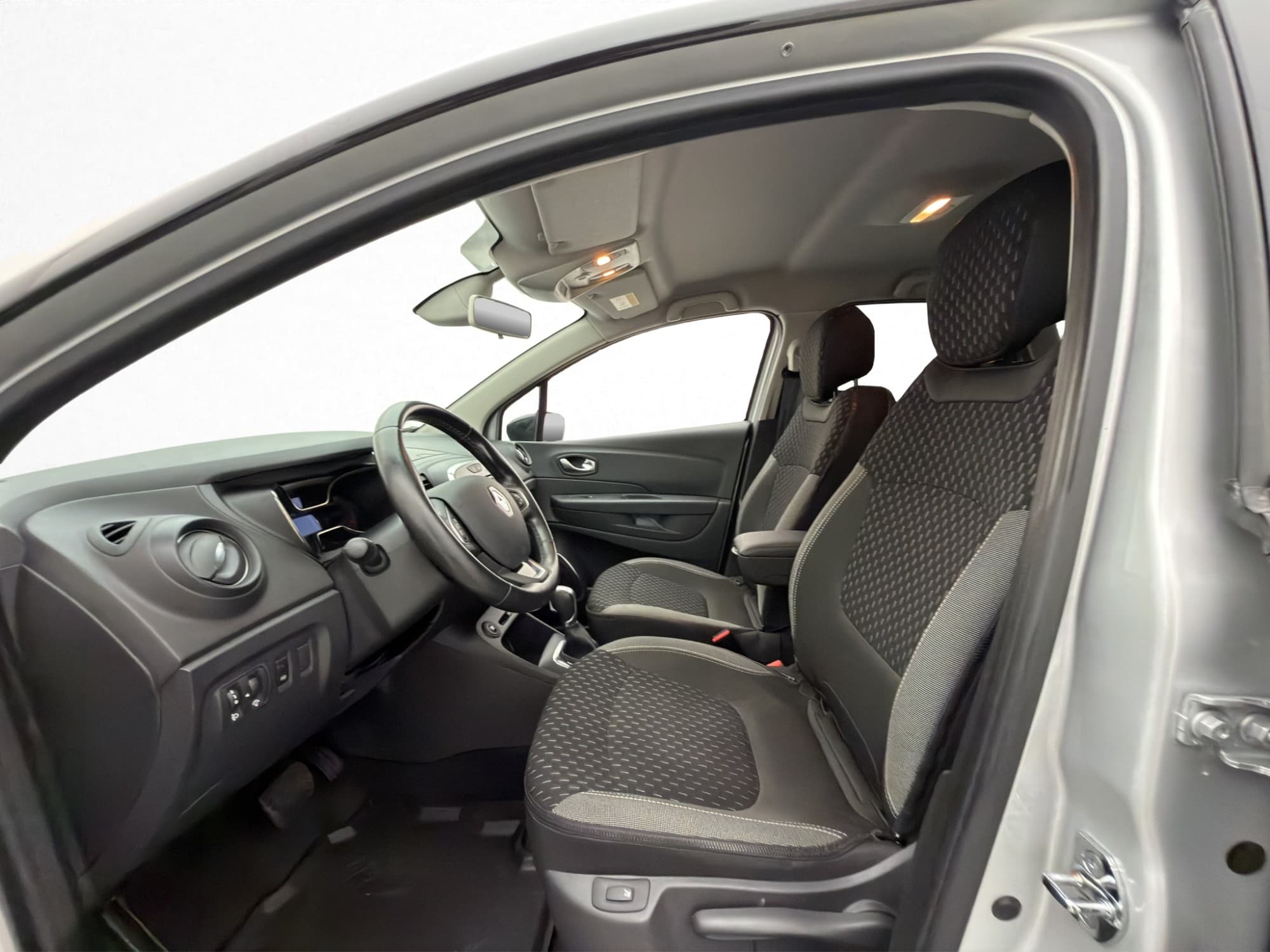 Renault Captur 1.2 TCe 118hk Kamera Navi Sensorer M&K-Värm