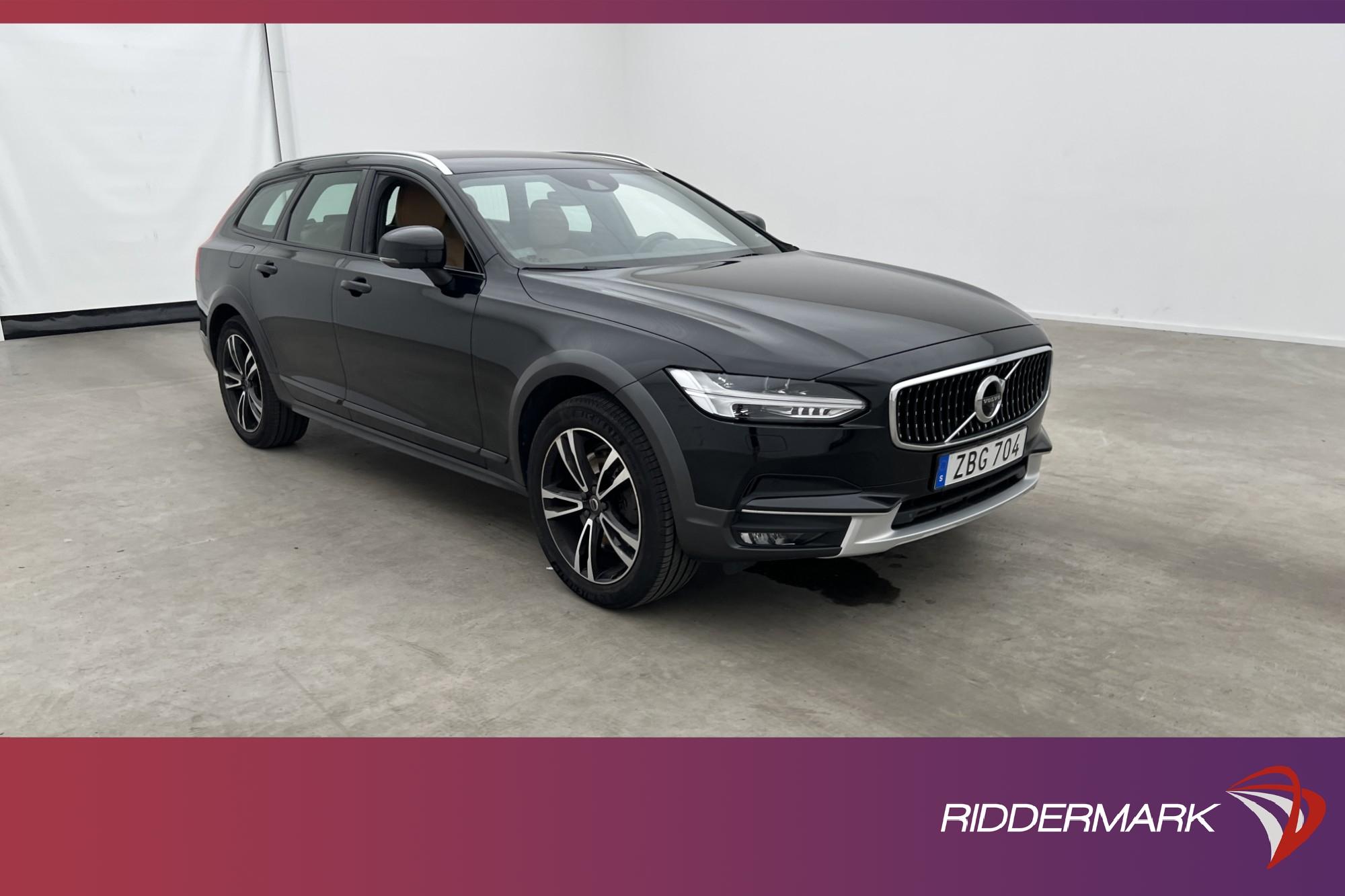 Volvo V90 Cross Country T5 AWD Pro VOC 360° Navi Drag MOMS