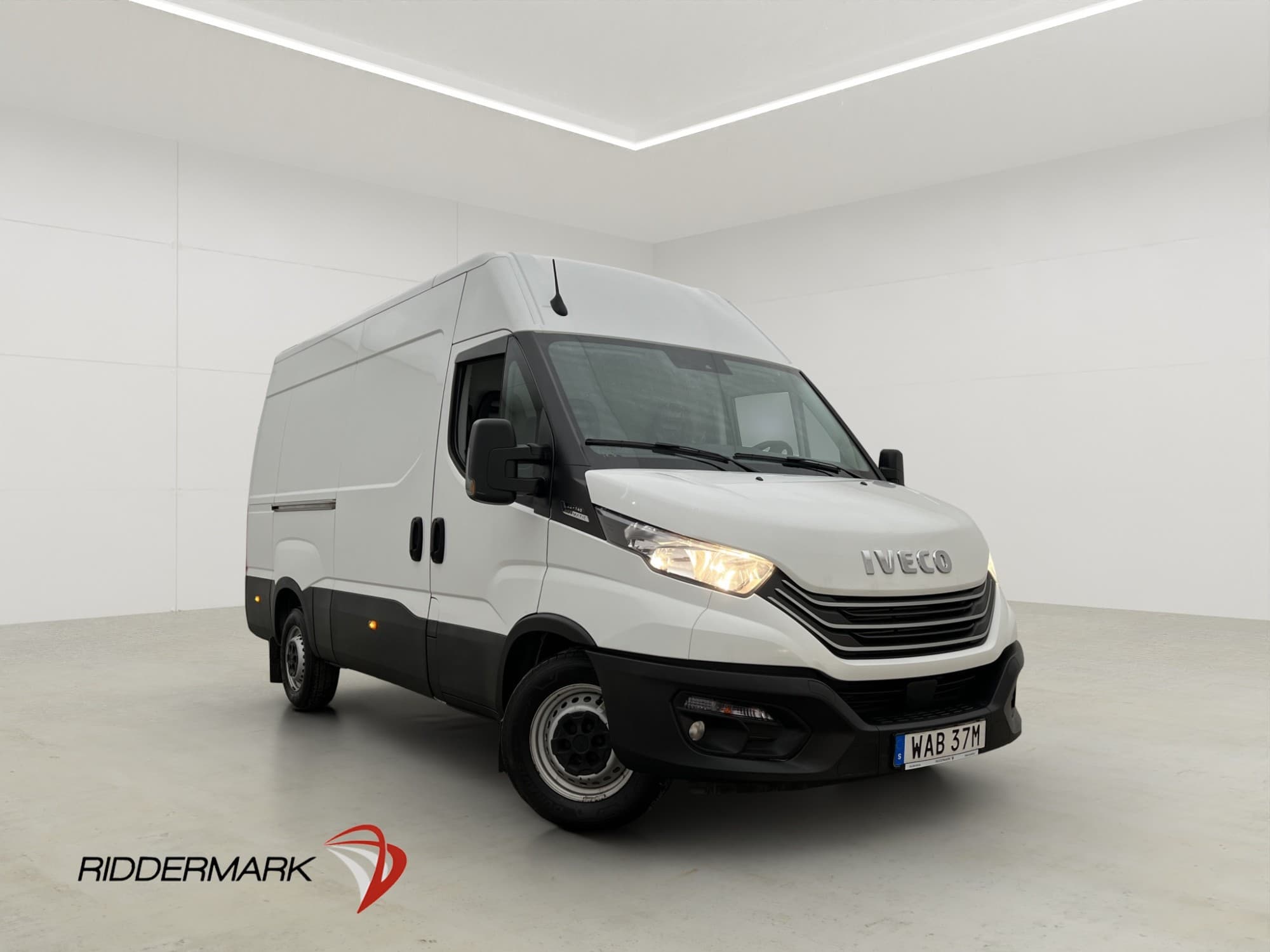 Iveco Daily L3H2 2.3JTD 136hk Värmare 3-Sit Farthållare Moms