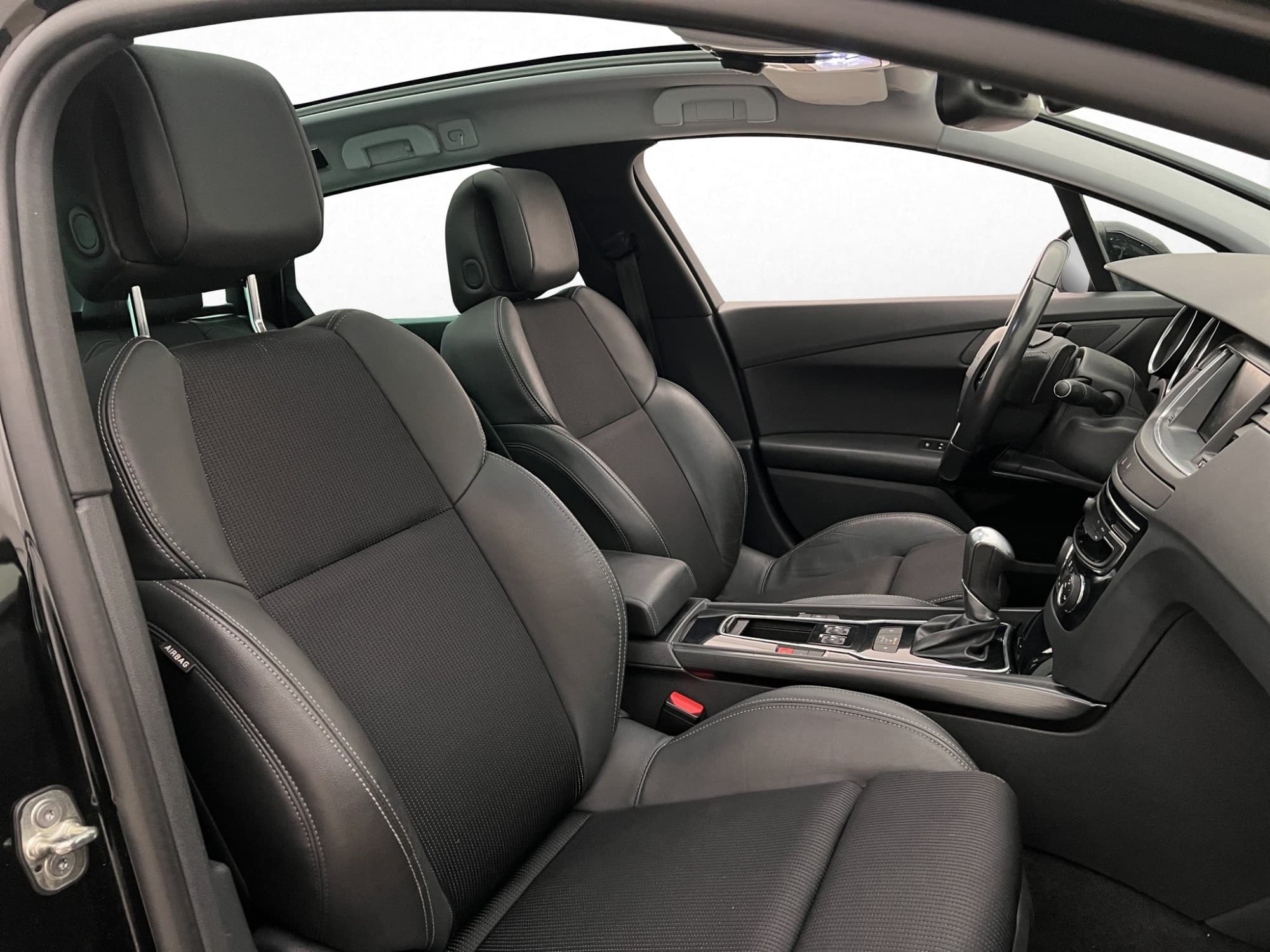 Peugeot 508 SW 2.0 BlueHDi Allure Ny-Kamrem Pano Kamera Navi