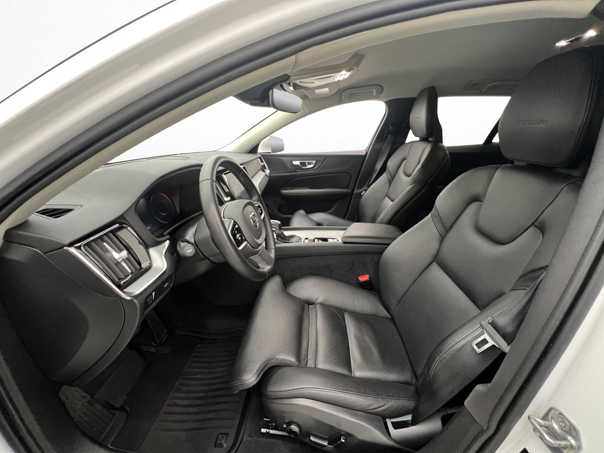 Volvo V60 T5 250hk Inscription HUD 360° Drag Värmare CarPlay