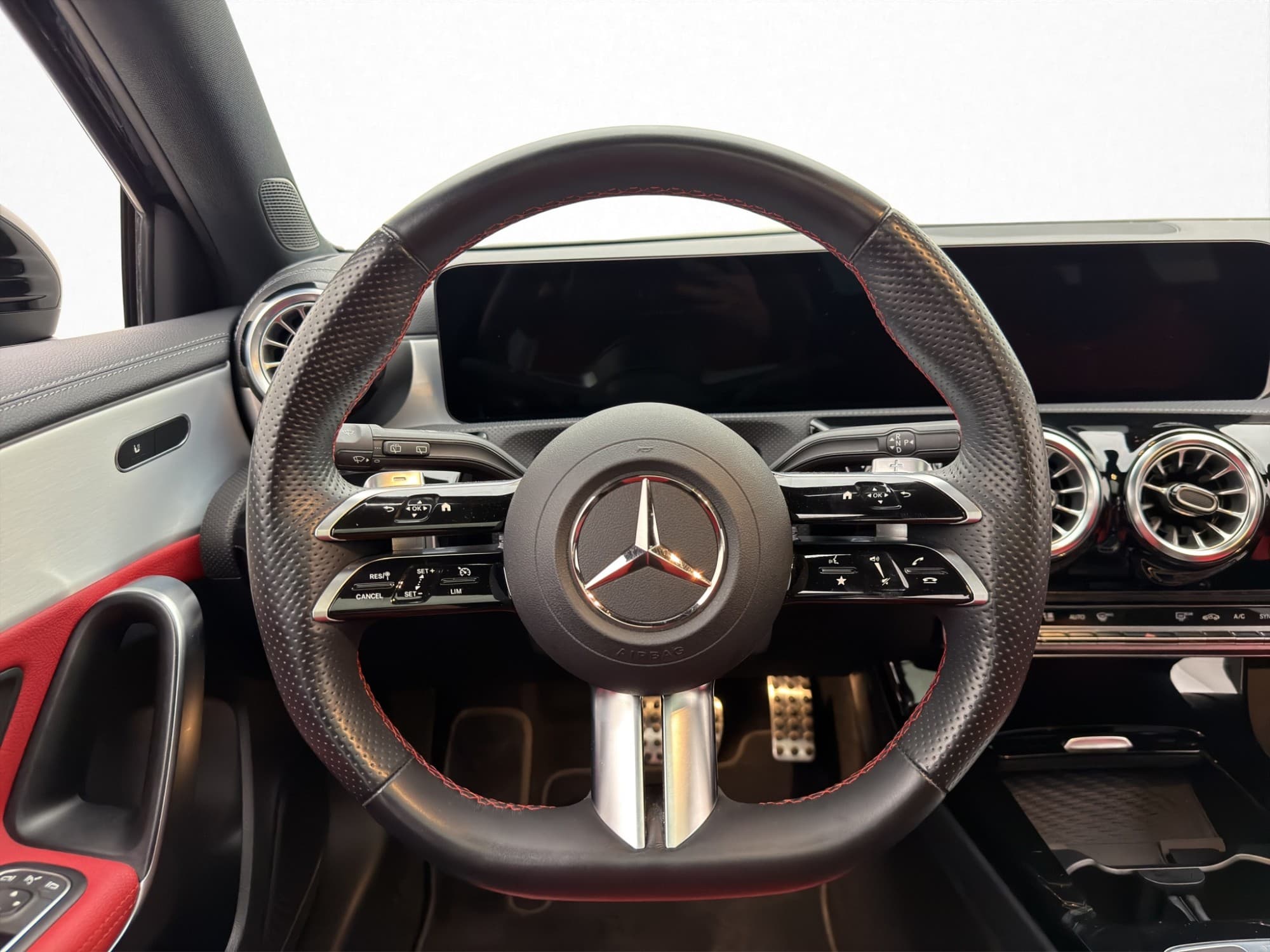 Mercedes-Benz A 200 AMG Advanced Plus Wide Panorama Kamera