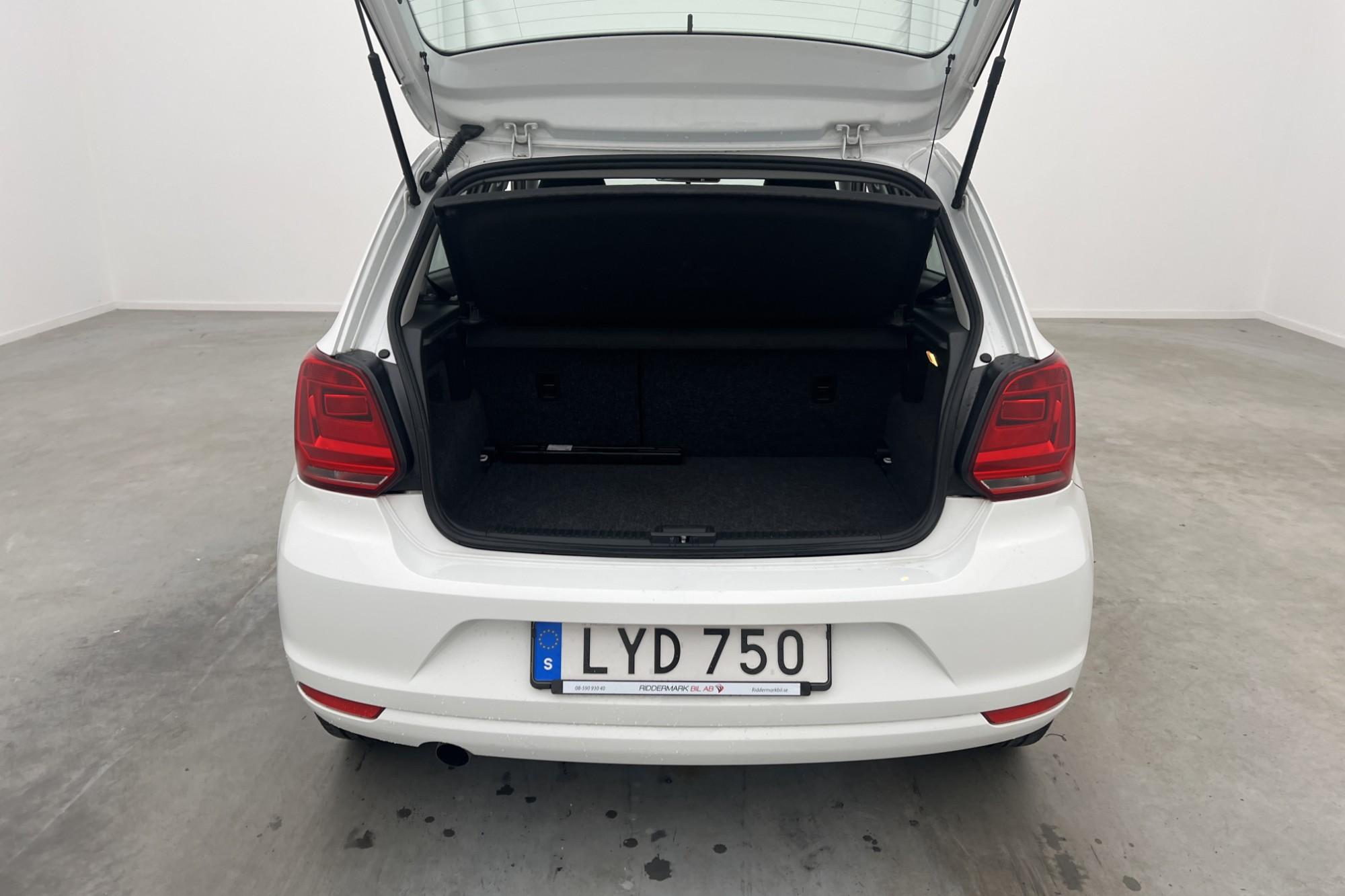 Volkswagen Polo 5-dörrar 1.2 TSI 90hk Comfortline Bluetooth