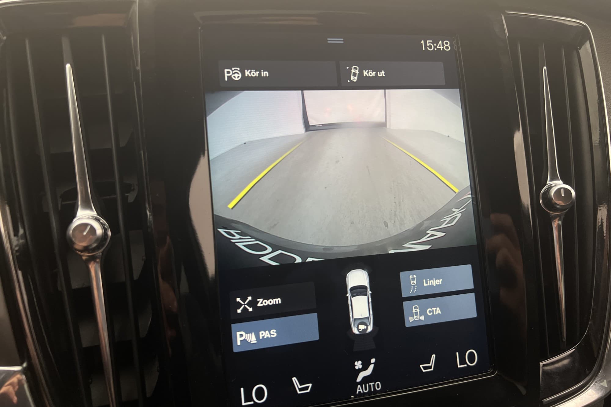 Volvo S90 D4 190hk Momentum Värmare Kamera Navi Rattvärme