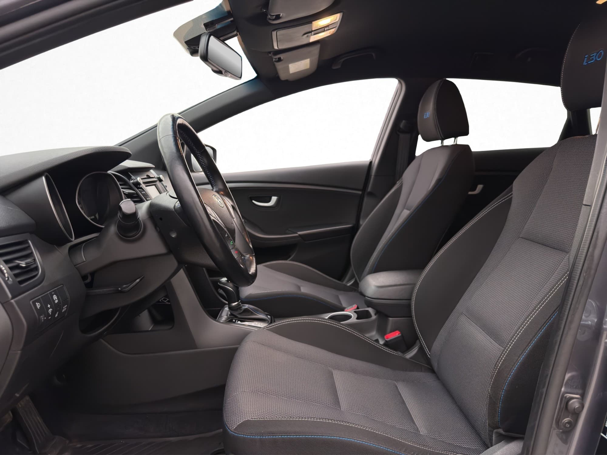 Hyundai i30 1.6 136hk Premium M&K Värmare Sensorer