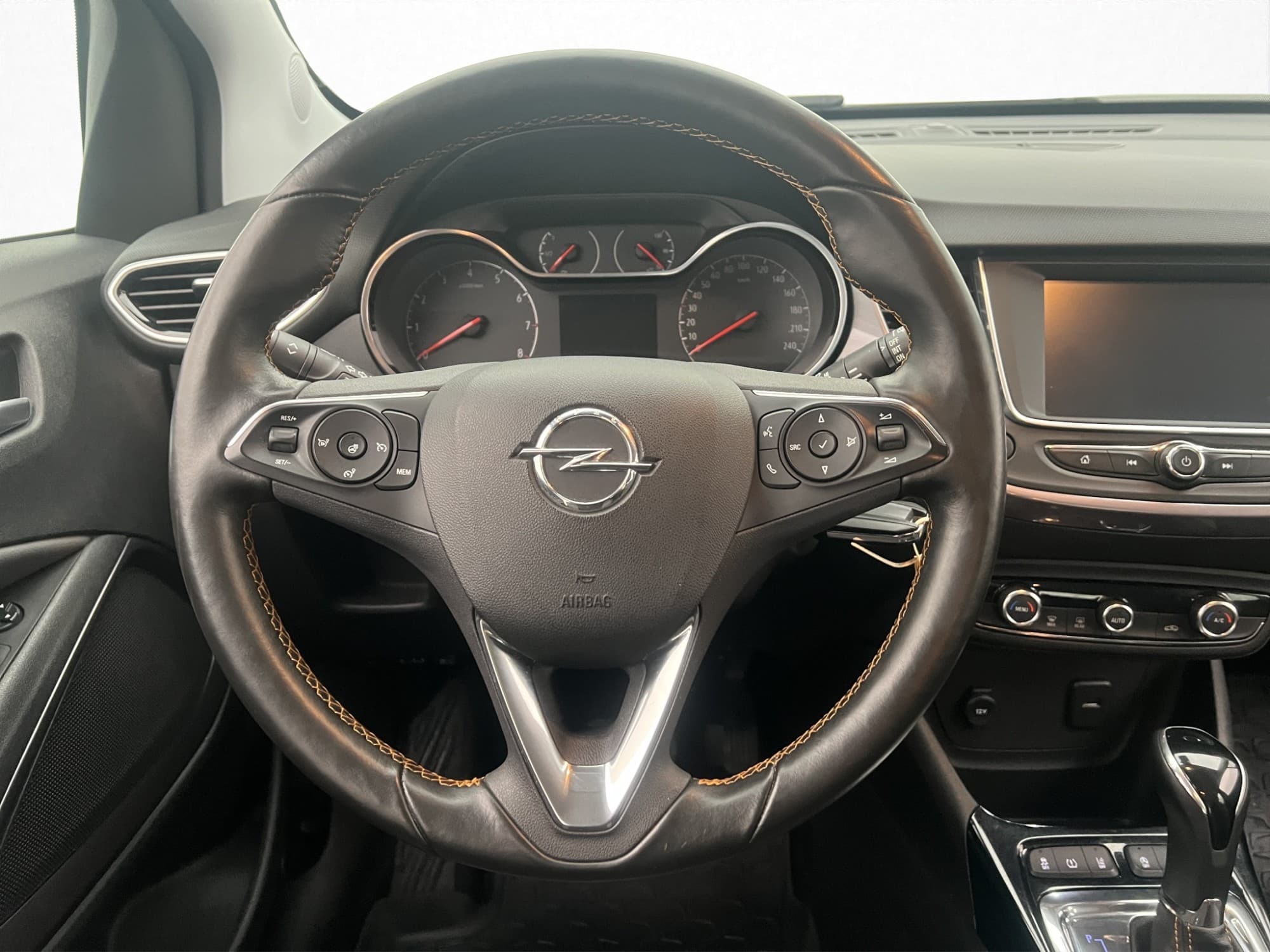 Opel Crossland X 110hk Dynamic Kamera Farthållare Rattvärme