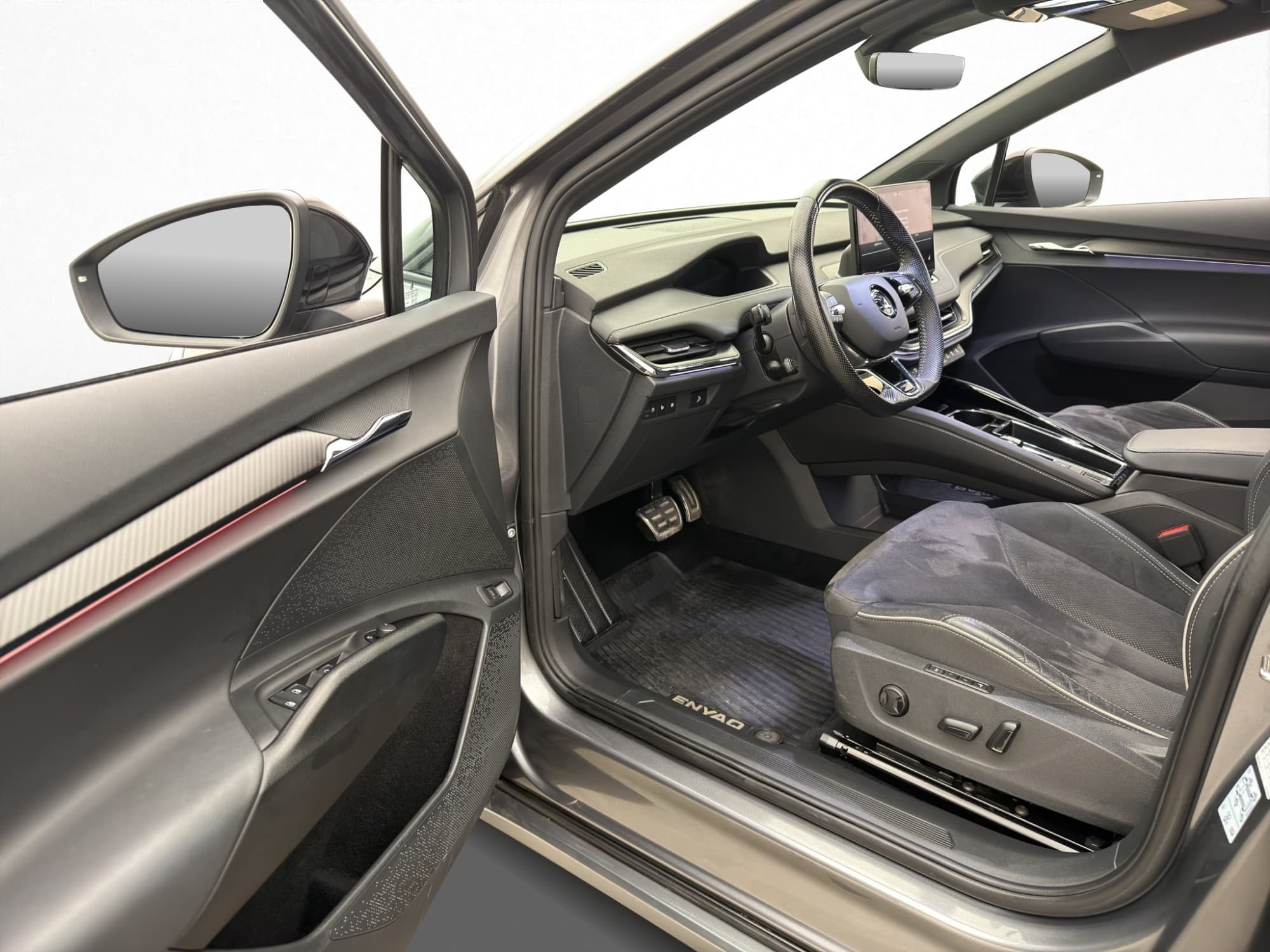 Skoda Enyaq iV 80x 265hk AWD Sportline Dragkrok Kamera