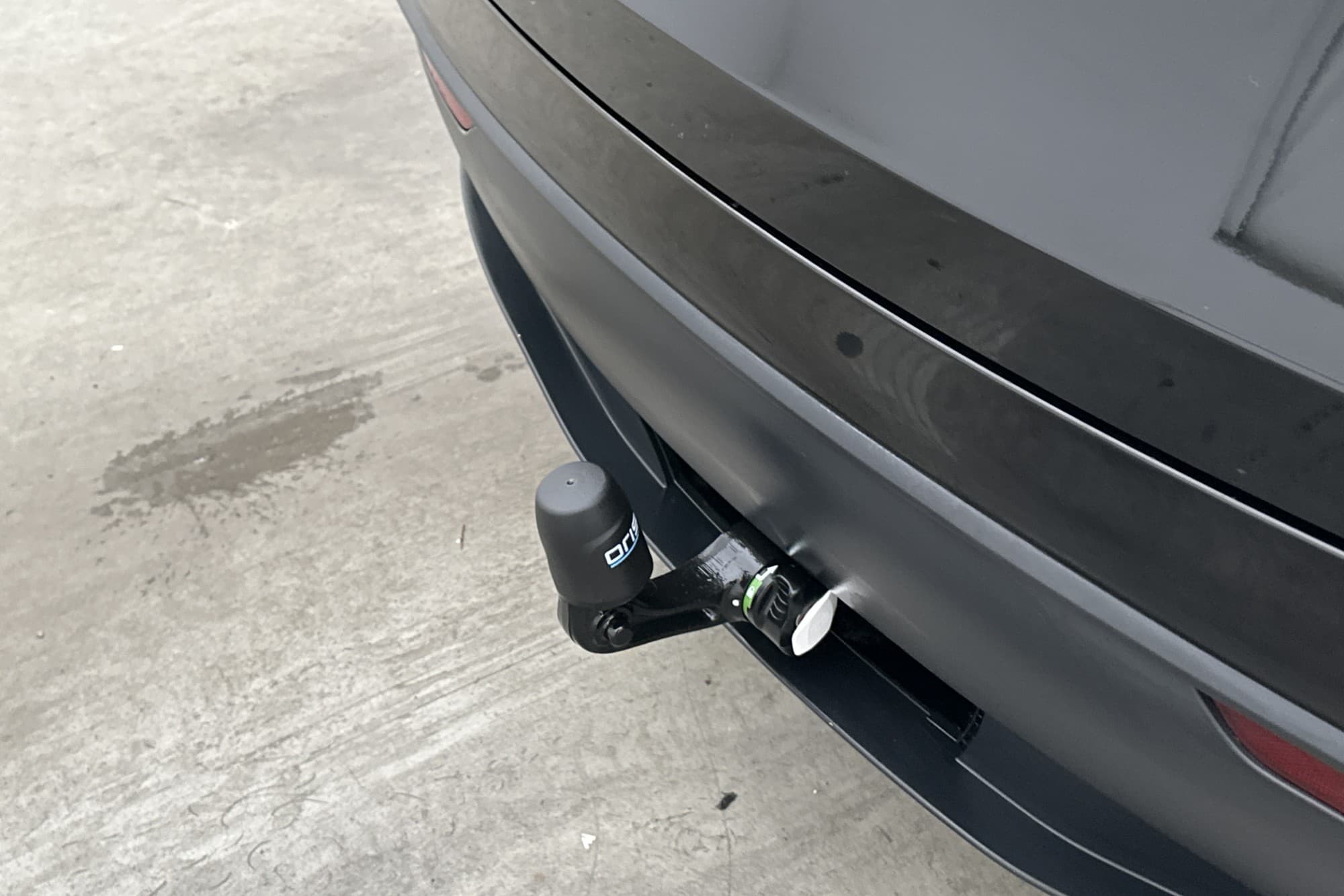 Tesla Model Y Performance AWD Svensksåld Dragkrok MOMS