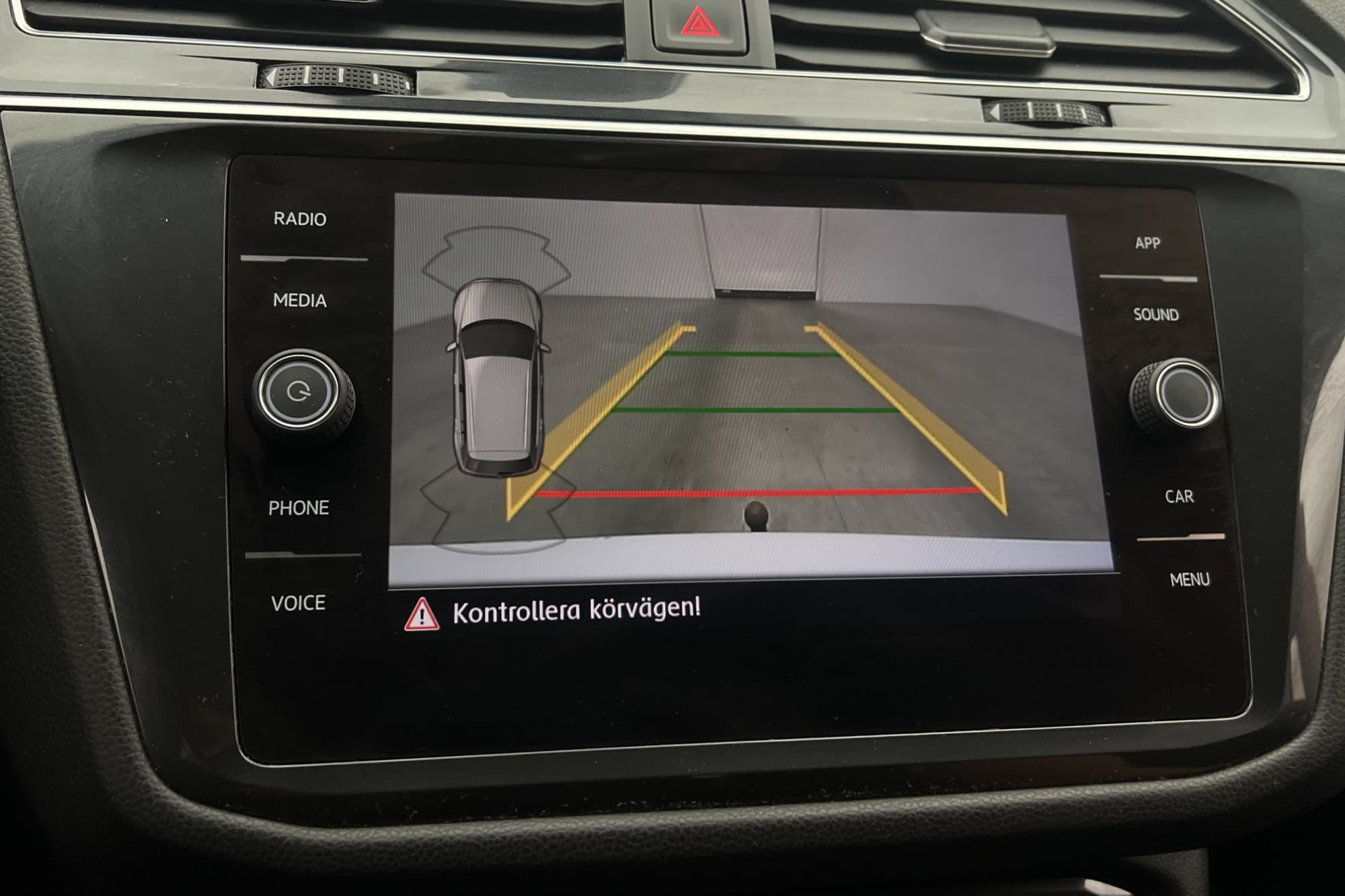 Volkswagen Tiguan Allspace 4M R-Line 7-Sits Cockpit D-Värm