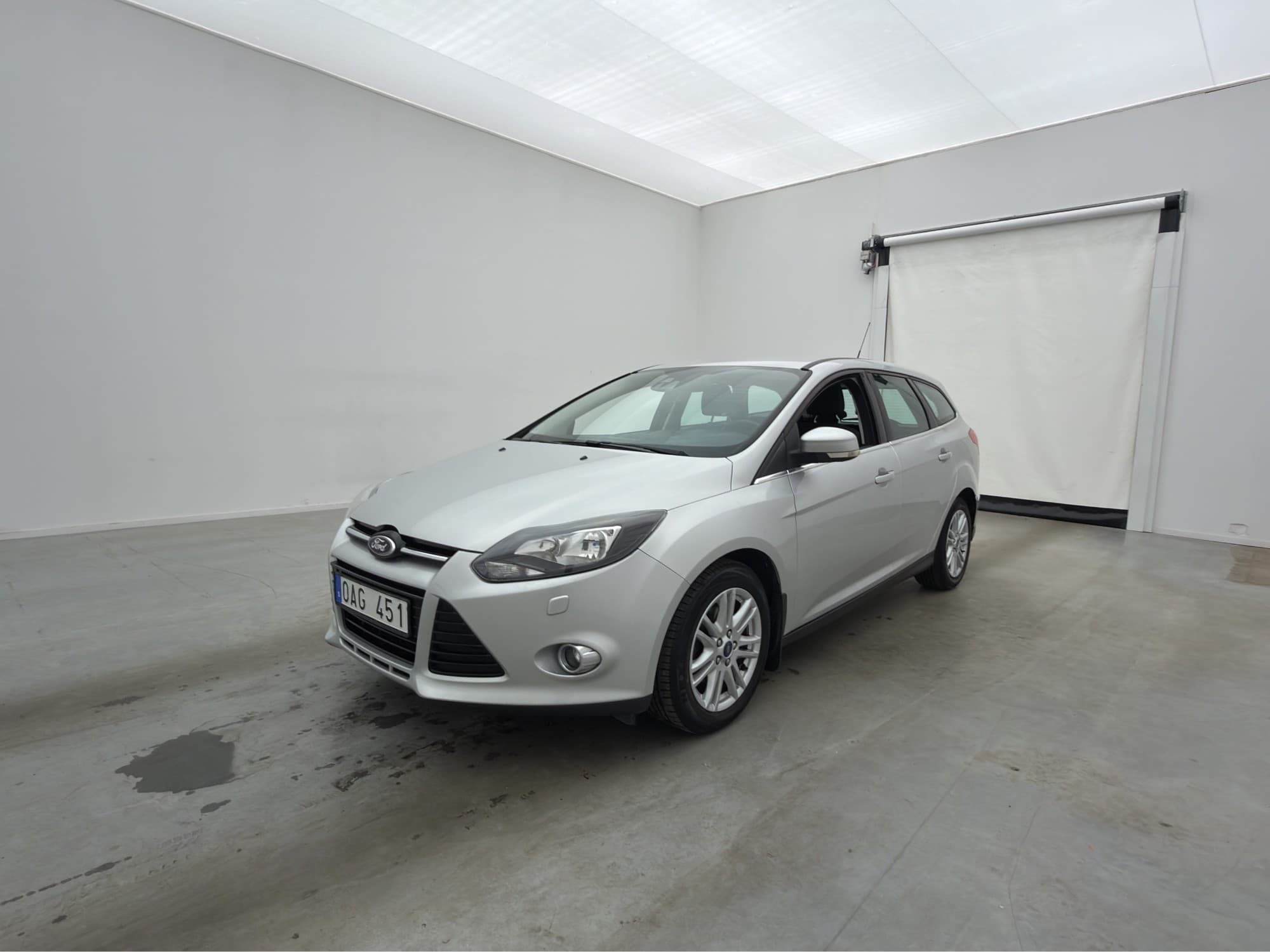 Ford Focus Kombi 1.0 Titanium En-Brukare Drag P-Sensorer