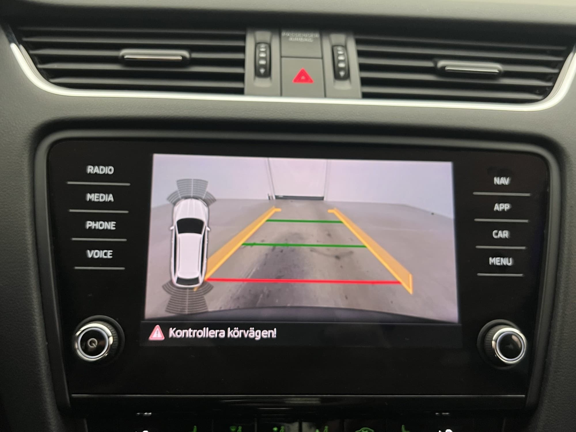 Skoda Octavia TSI 150hk Style Canton Värm Kamera Navi