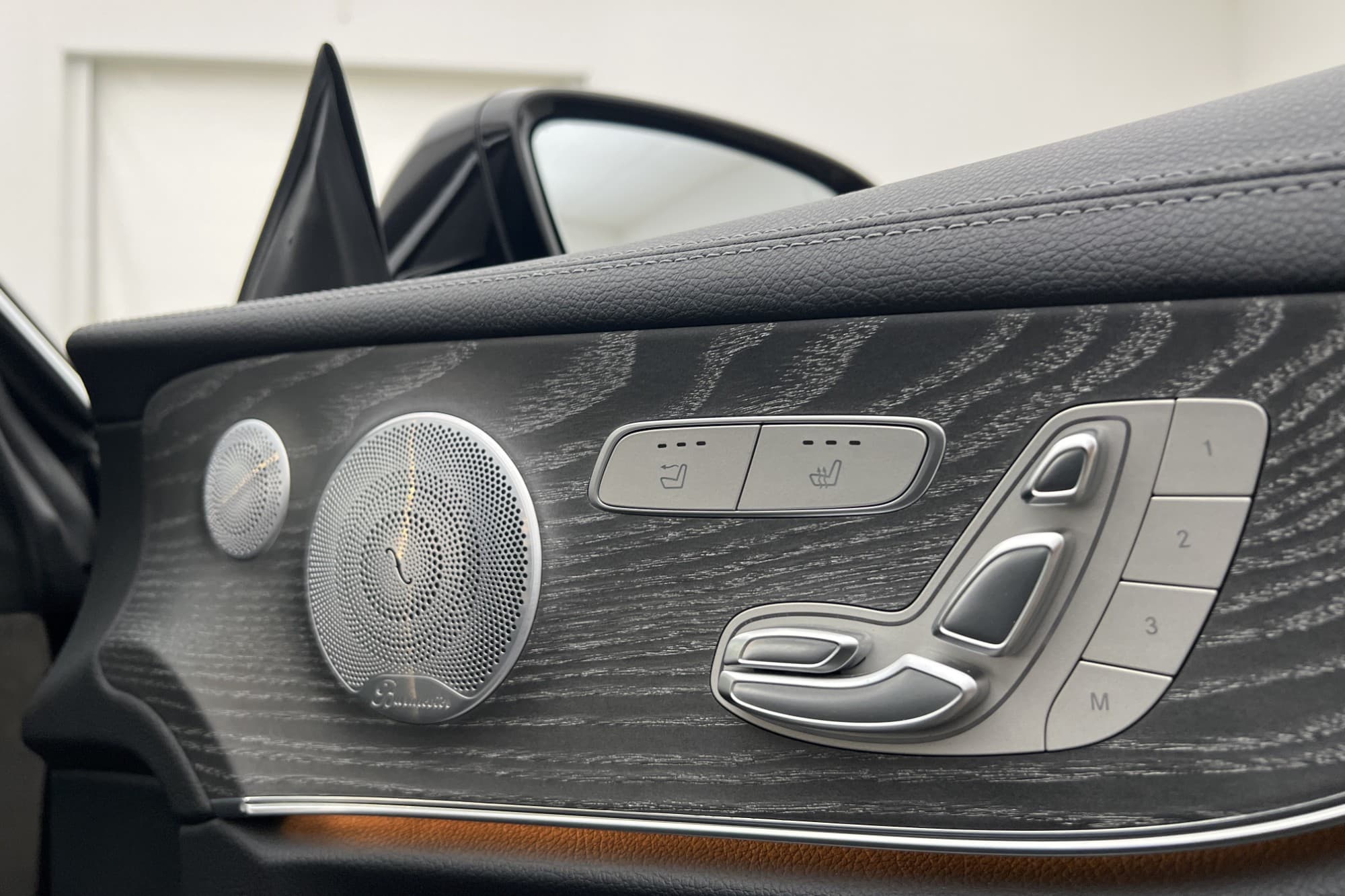 Mercedes-Benz E 200 4M 197hk AMG Värmare Navi 360° Burm Drag