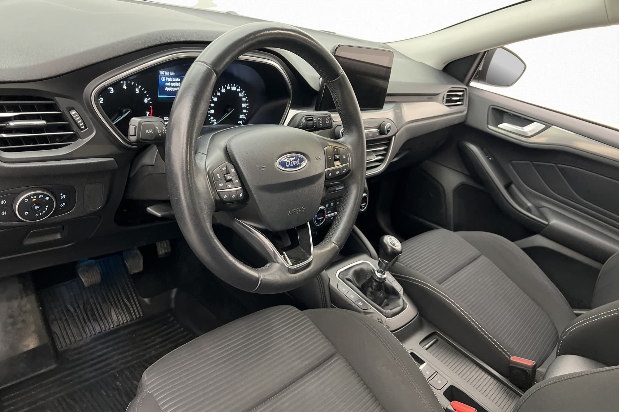 Ford Focus 1.0 125hk Titanium Backkamera Keyless 360kr Skatt