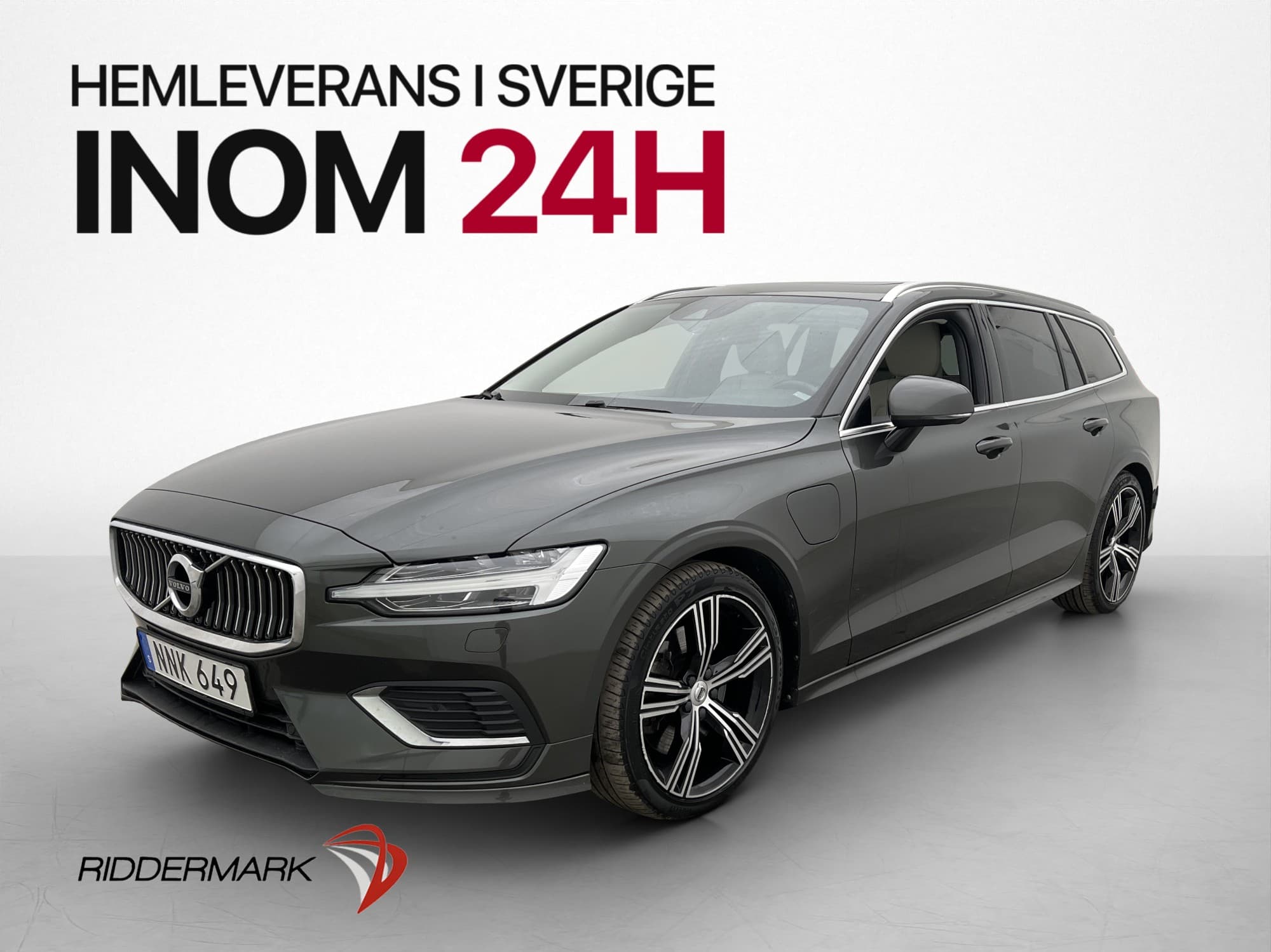 Volvo V60 Recharge T6 AWD Inscription Pano H/K Skinn Massage