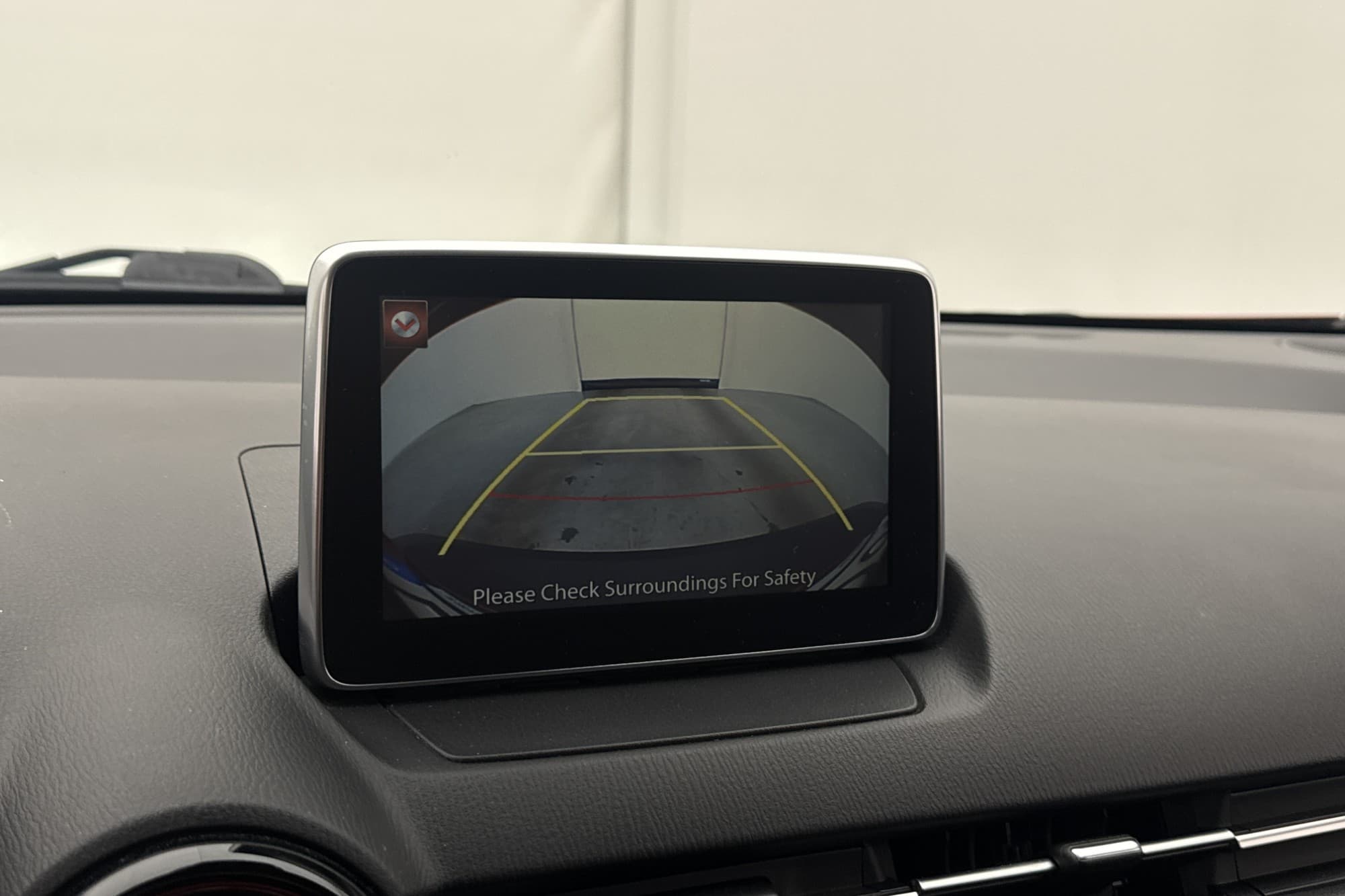 Mazda CX-3 2.0 120hk Optimum BOSE HUD Kamera Navi Halvskinn