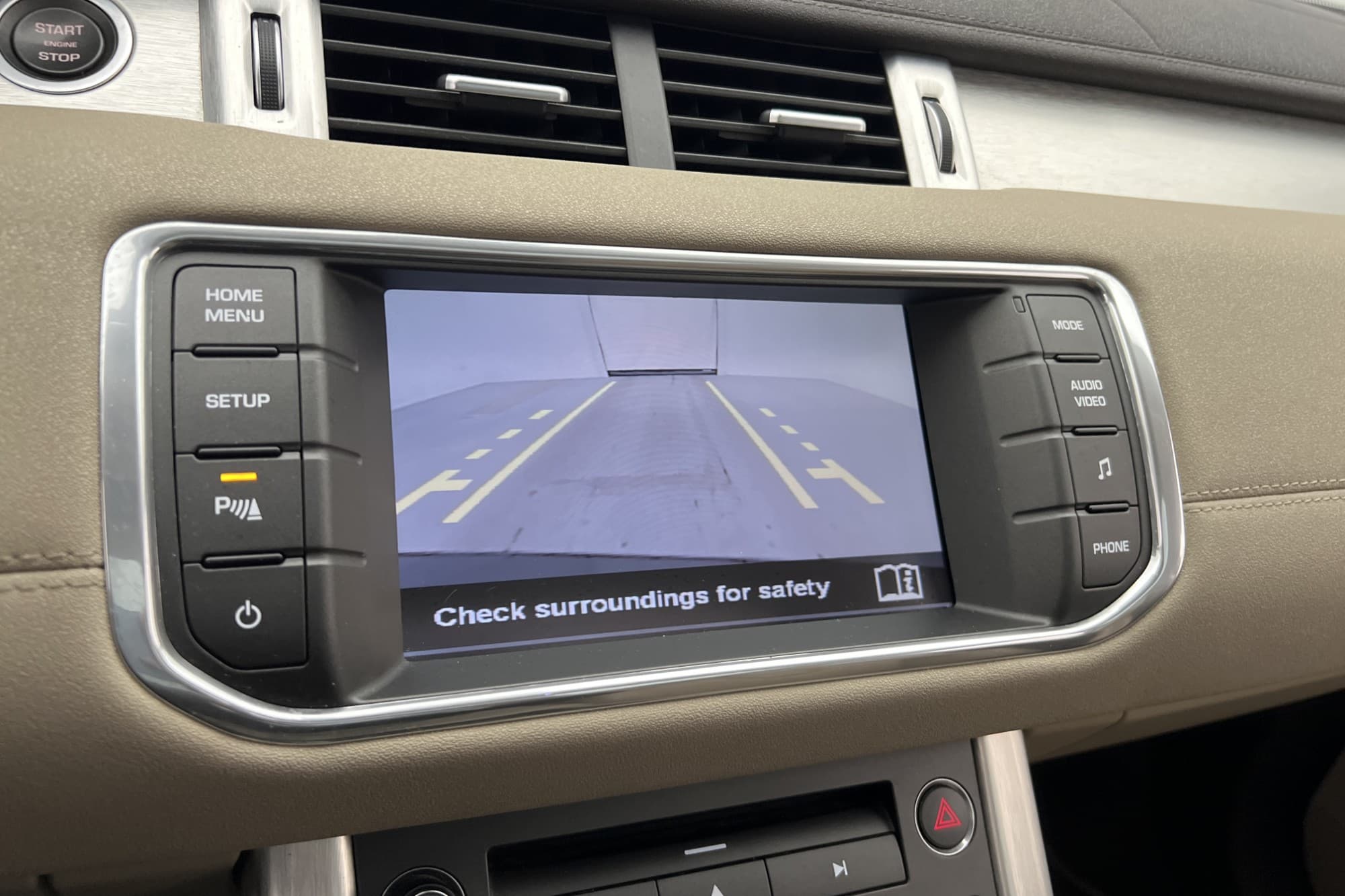 Land Rover Range Rover Evoque AWD Pano Meridian Kamera Skinn