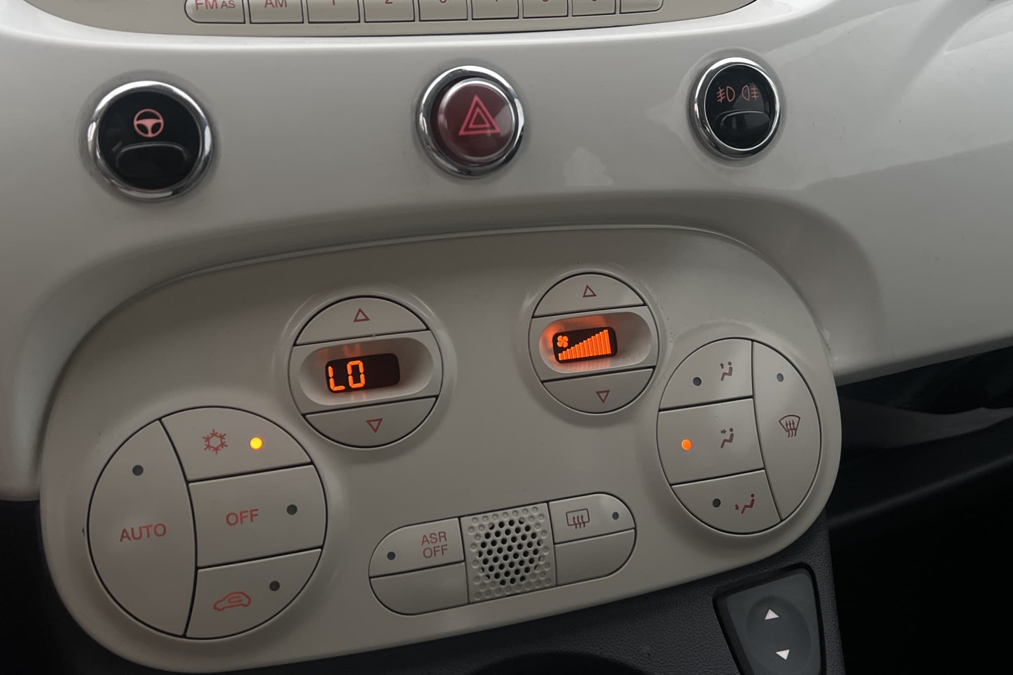 Fiat 500C 1.2 69hk Lounge P-Sensorer 2-brukare Kamrem bytt