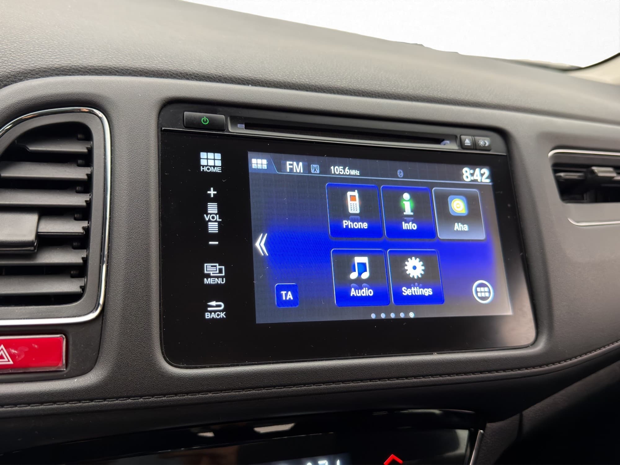 Honda HR-V 1.5 i-VTEC 131hk Sensorer Farthållare Lane-Assist