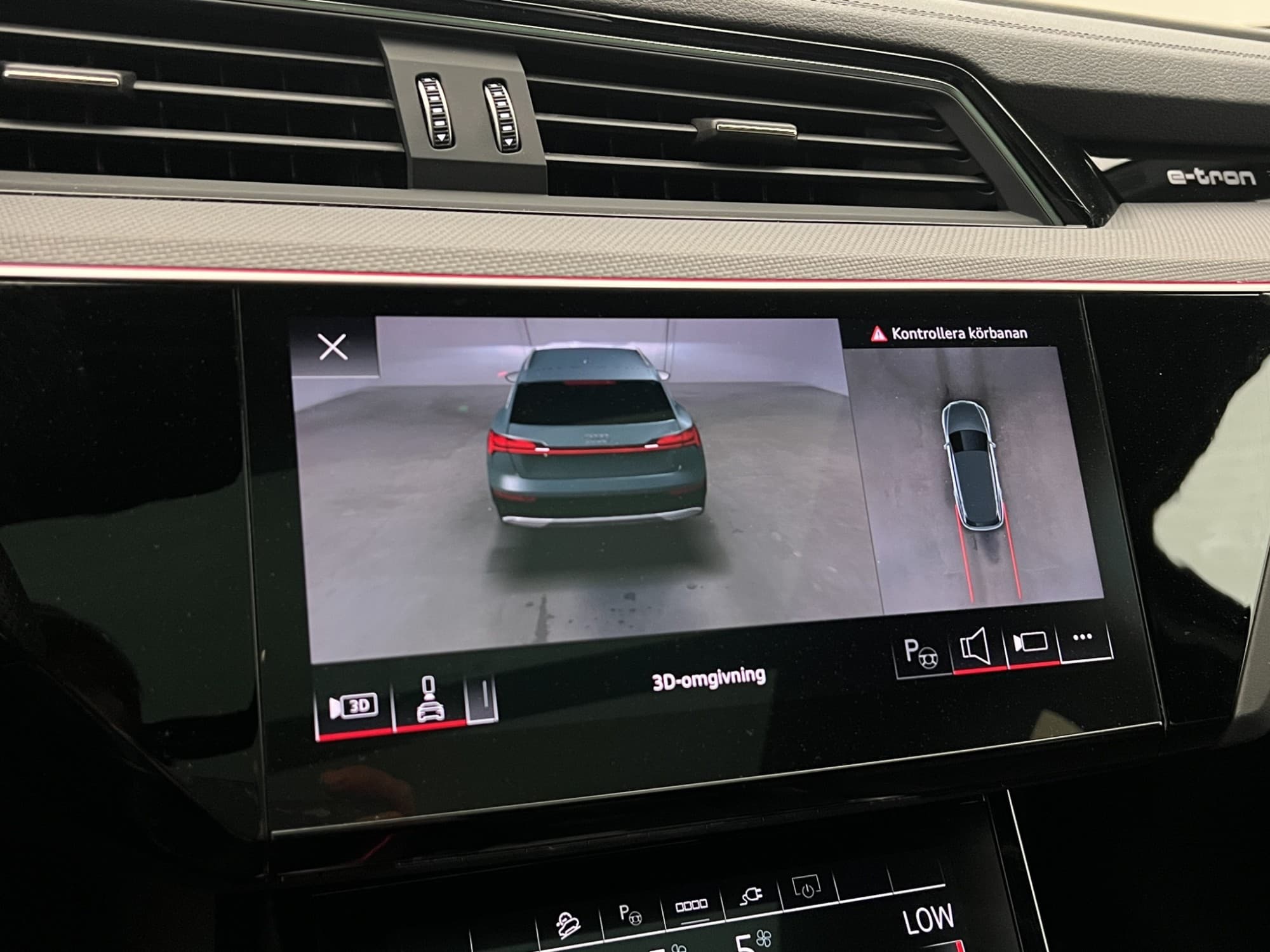 Audi Q8 55 e-tron Q B&O Pano 360° Skinn CarPlay MOMS