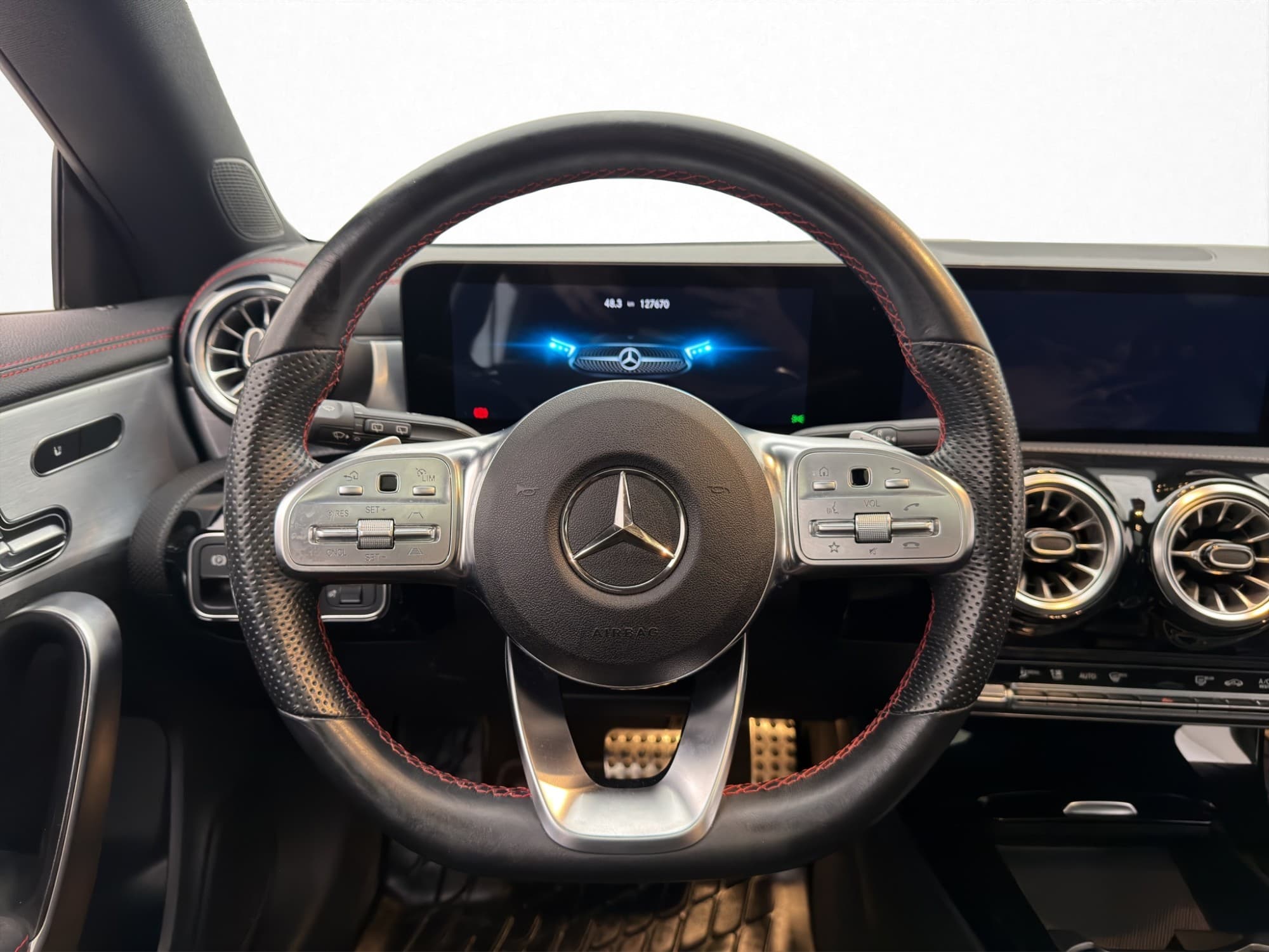 Mercedes-Benz CLA 200 d 4M AMG Night Pano Värmare Wide Drag