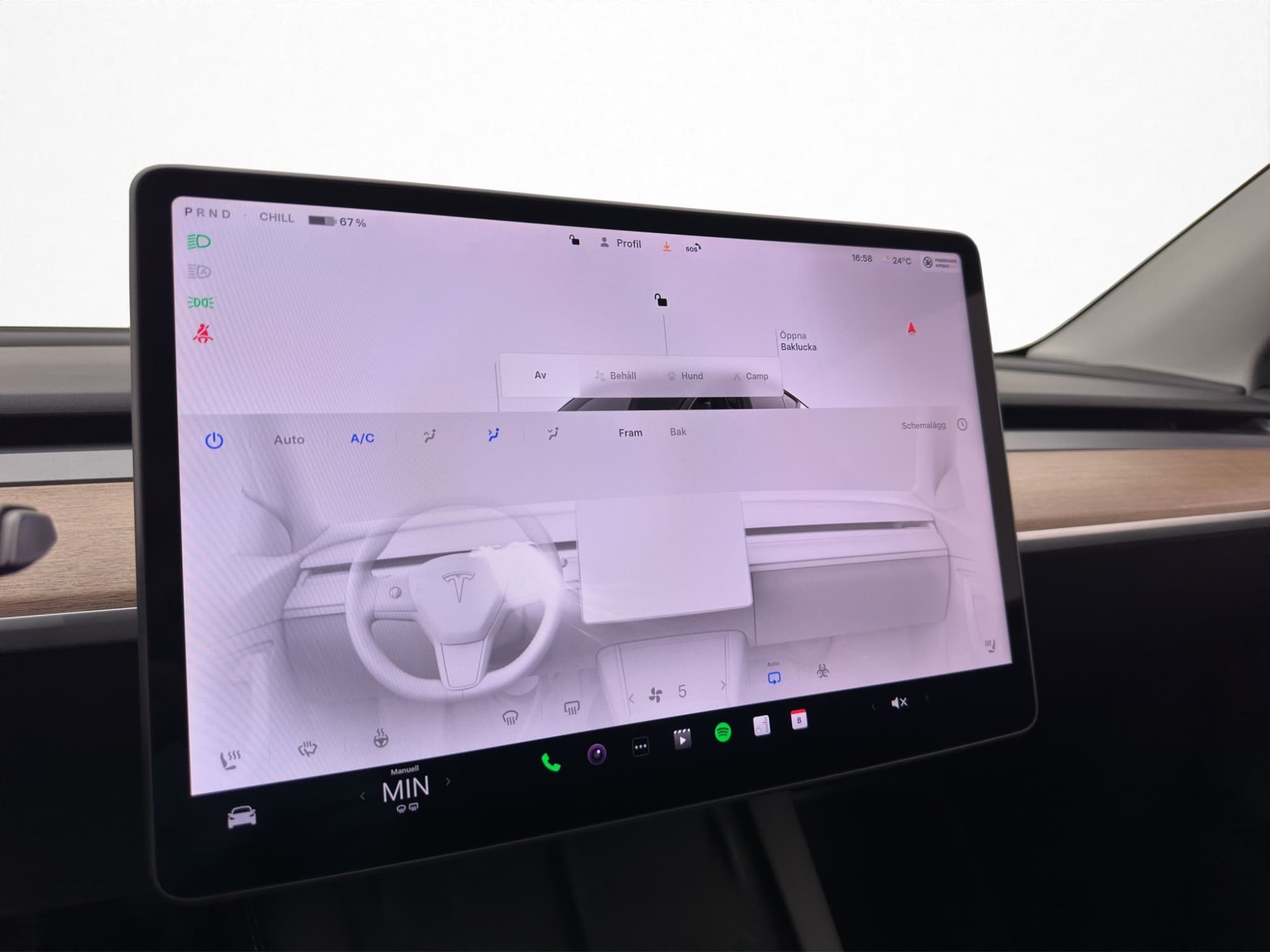 Tesla Model Y Performance AWD Svensksåld Panorama MOMS Drag