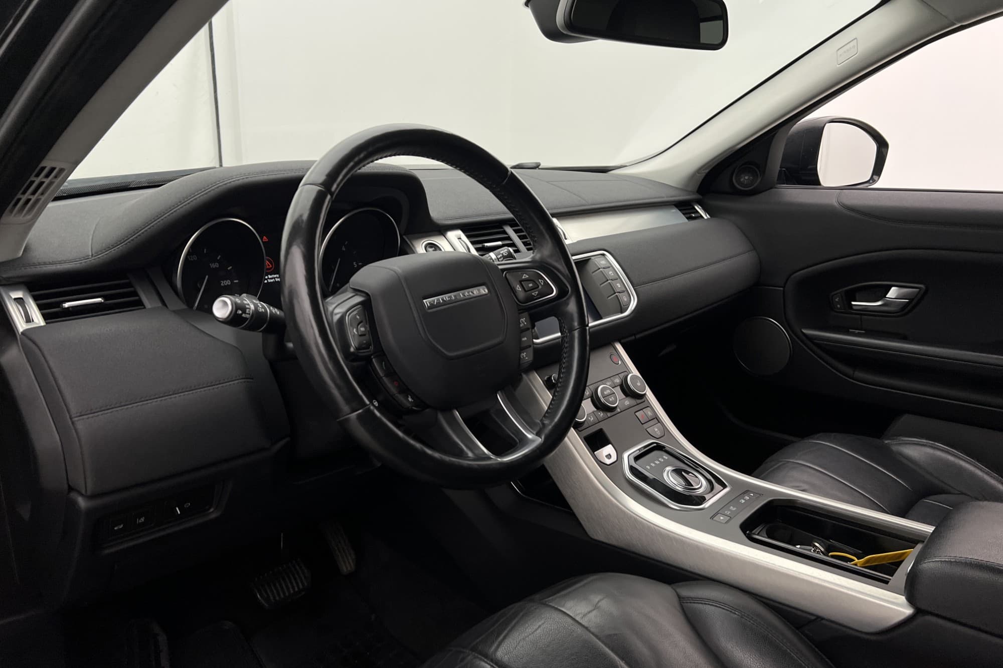 Land Rover Range Rover Evoque TD4 AWD SE Skinn Kamera Drag