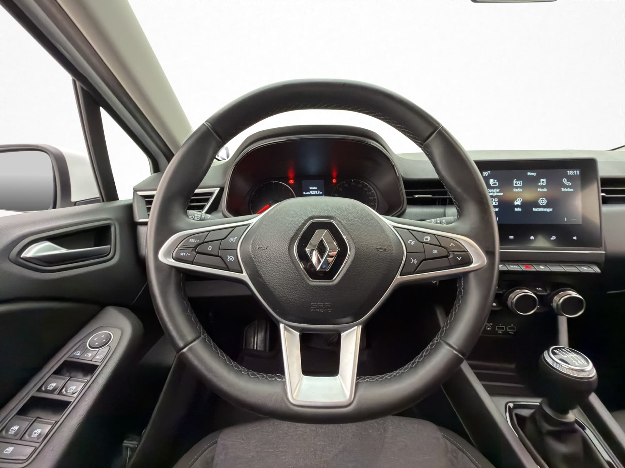 Renault Clio 1.0 TCe 91hk Zen Sensorer Farthållare 0,49l/mil