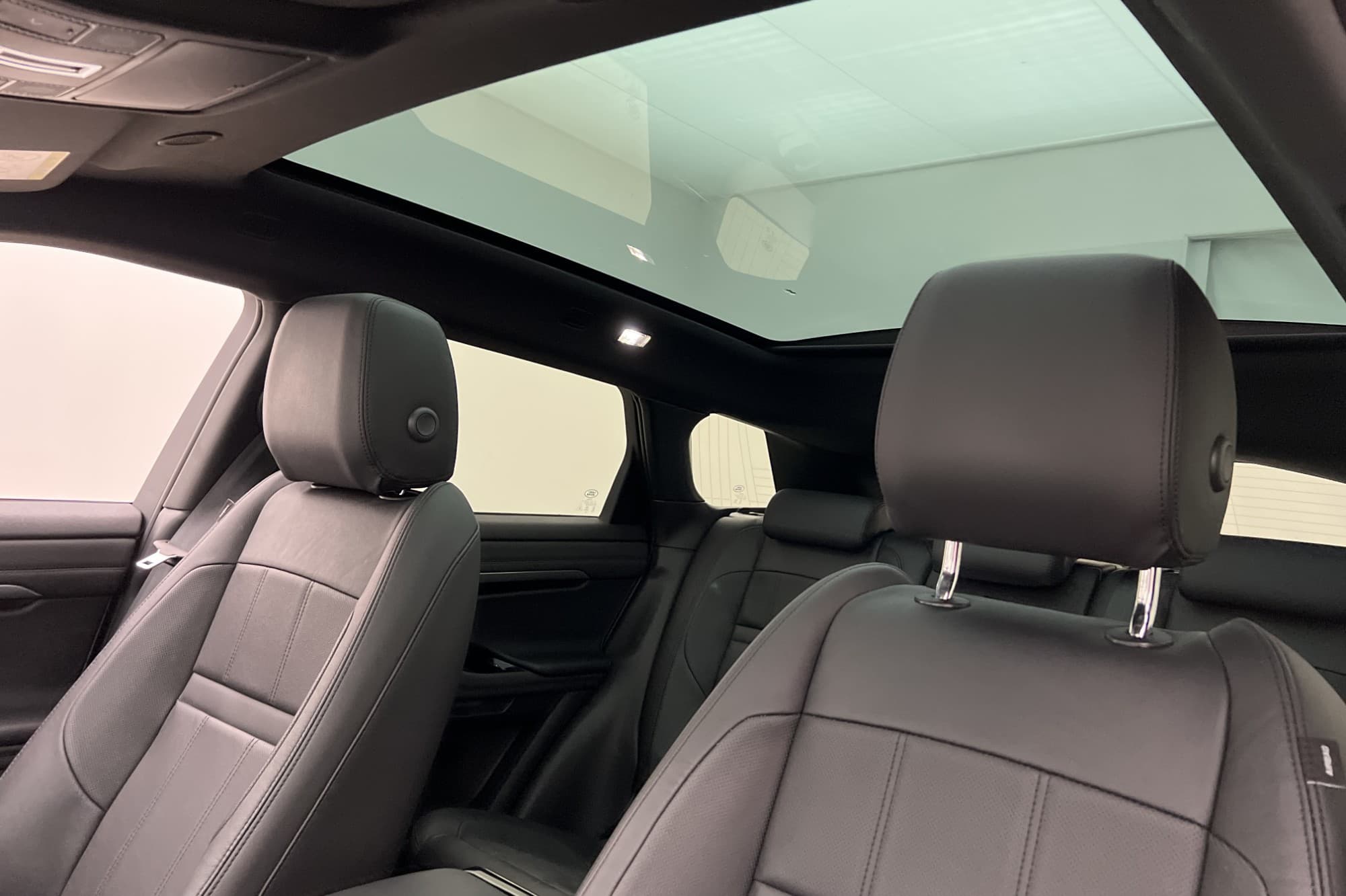 Land Rover Range Rover Evoque P200 AWD MOMS Pano R-Dynamic