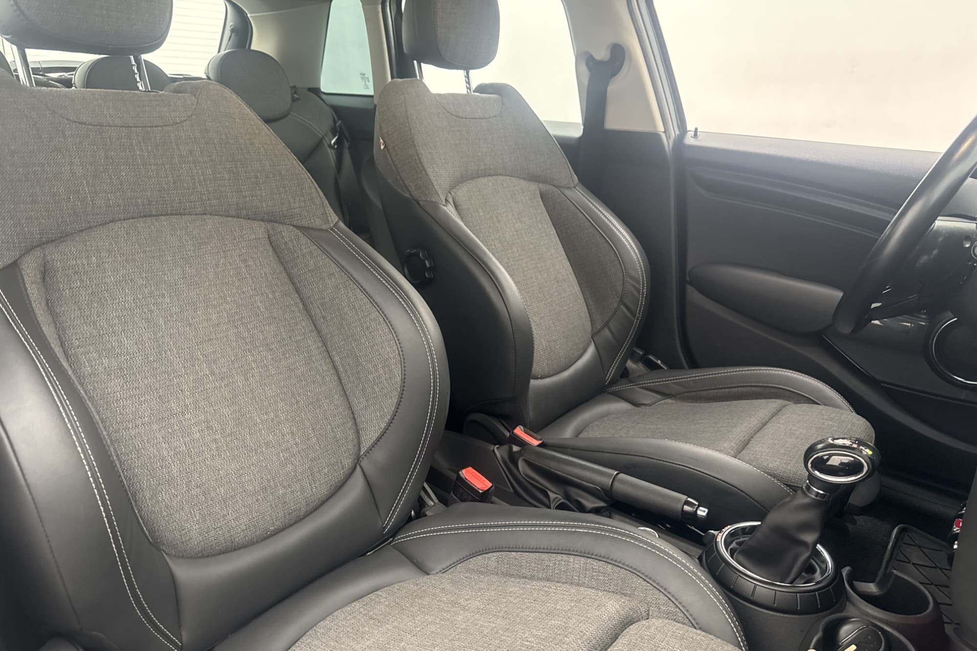 MINI Cooper D 5-dörrars 116hk Chili P-Sensorer Halvskinn