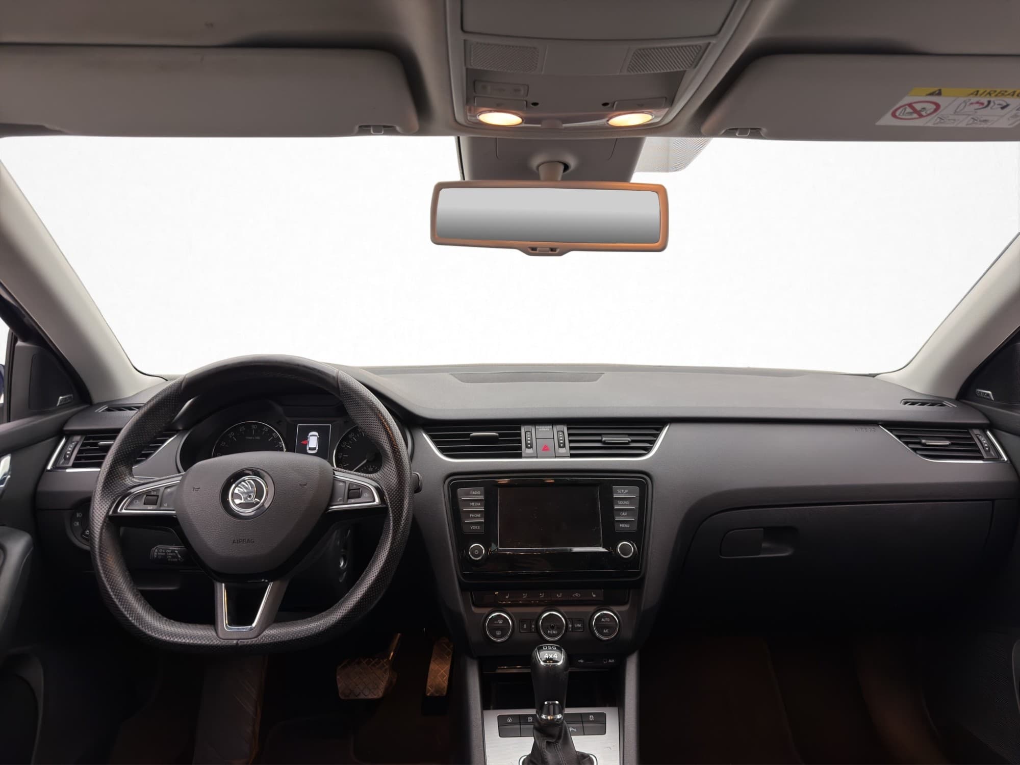 Skoda Octavia TDI 4x4 Style Värm Canton Kamera Drag