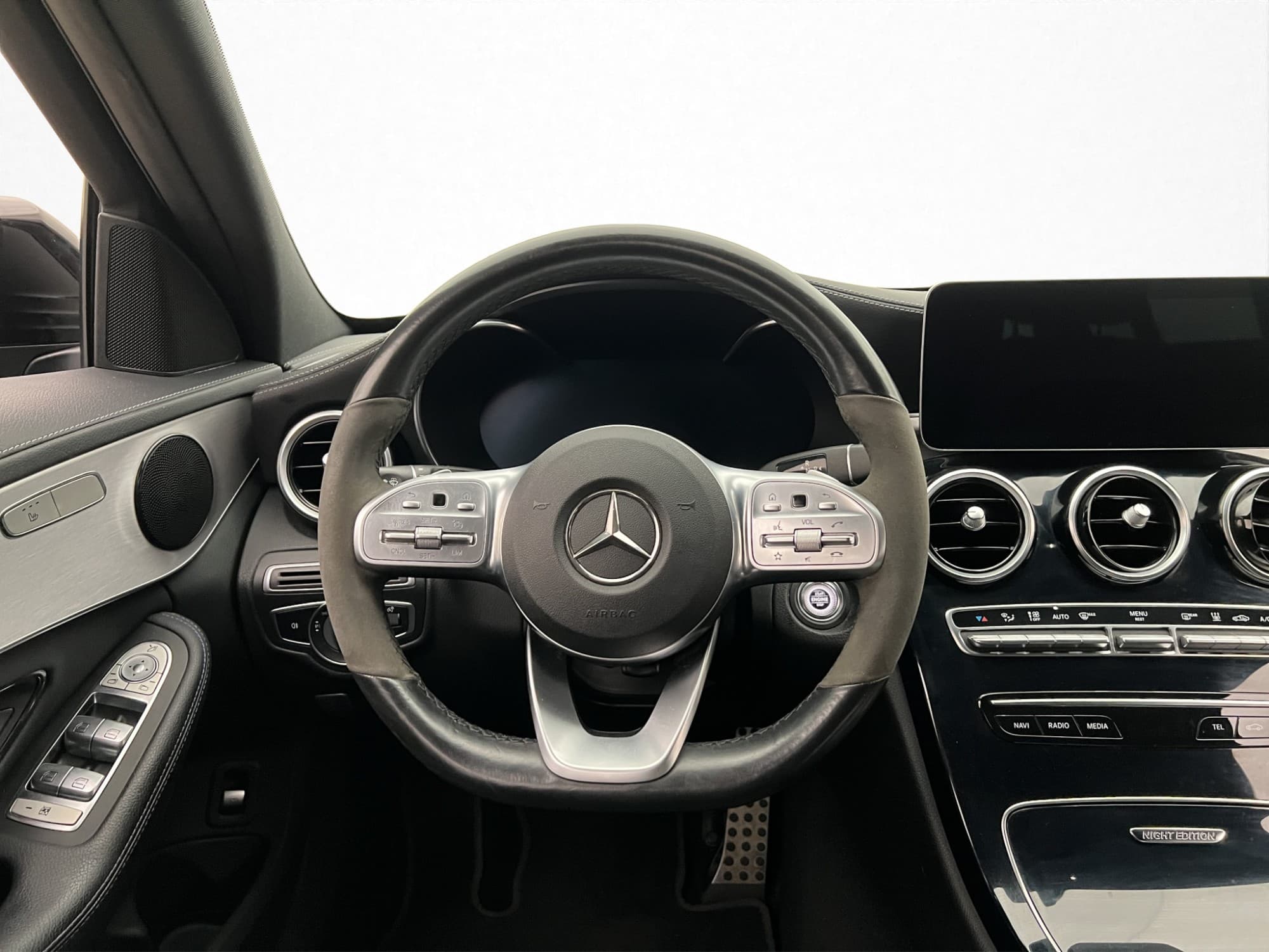 Mercedes-Benz C 300 T de 306hk AMG Night CarPlay Värm Drag