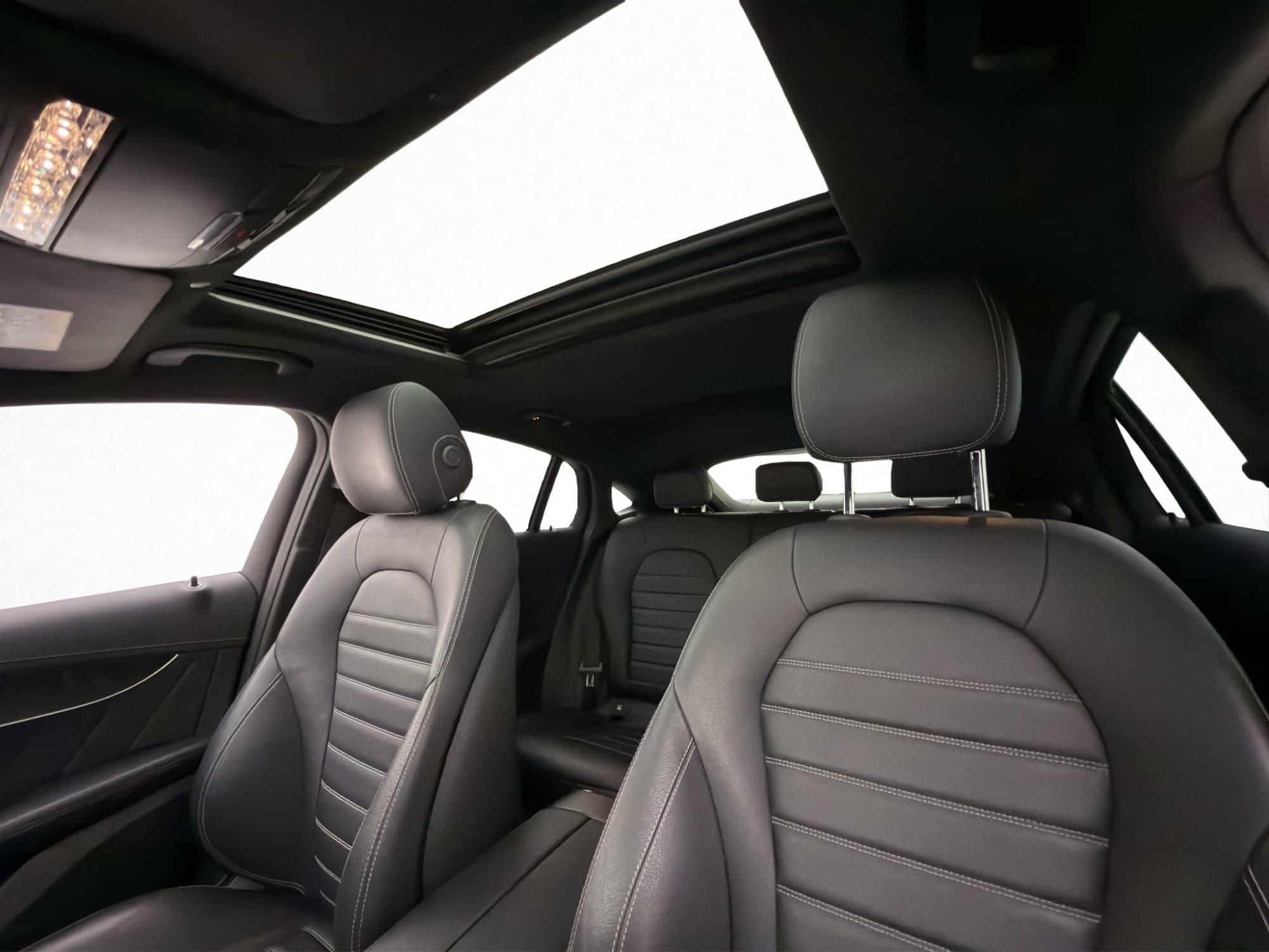 Mercedes-Benz GLC 300 de Coupé 4M AMG Pano 360 Cockpit Drag