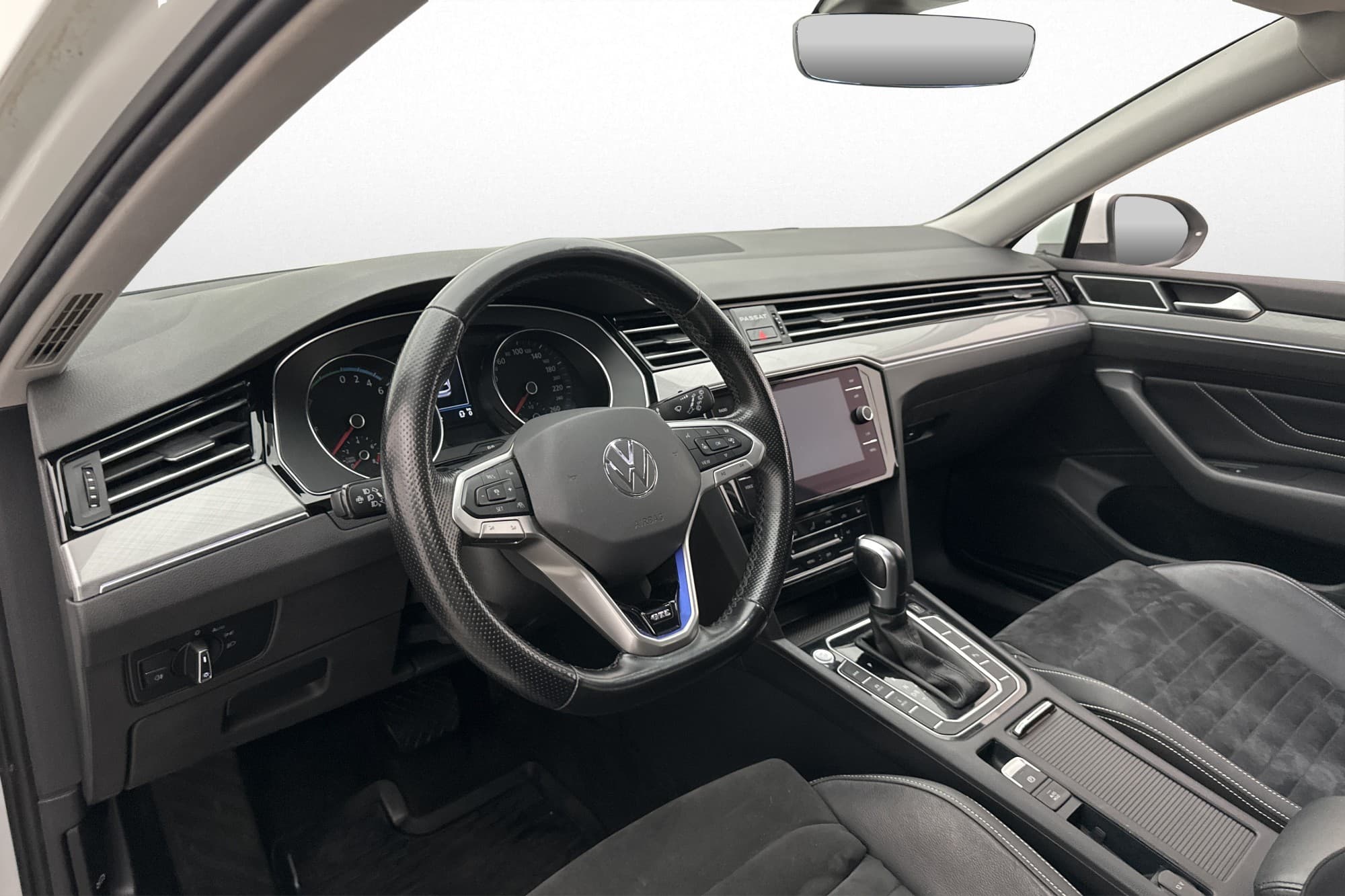 Volkswagen Passat GTE 1.4 TSI 218hk Drag CarPlay Kamera Navi