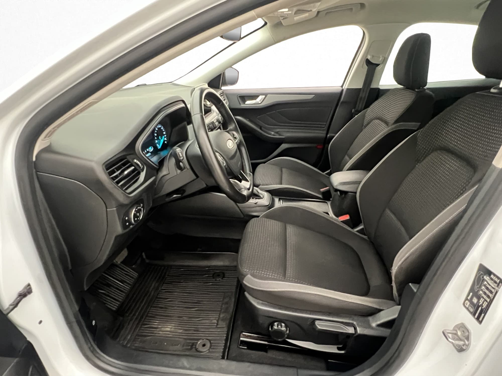 Ford Focus 1.0 125hk Business CarPlay Sensorer 0,54l/mil