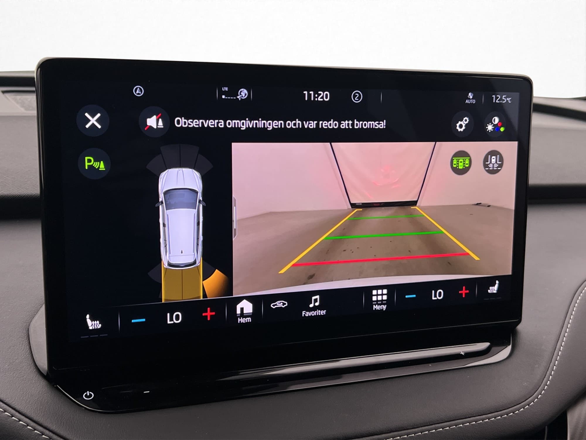 Skoda Enyaq 80x Sportline Kamera CarPlay Navi Rattvärme
