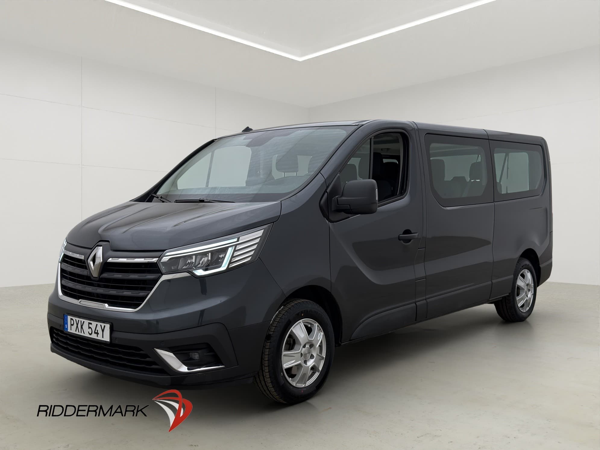 Renault trafic Kombi Lång 170hk 9-Sits Kamera Dragkrok MOMS