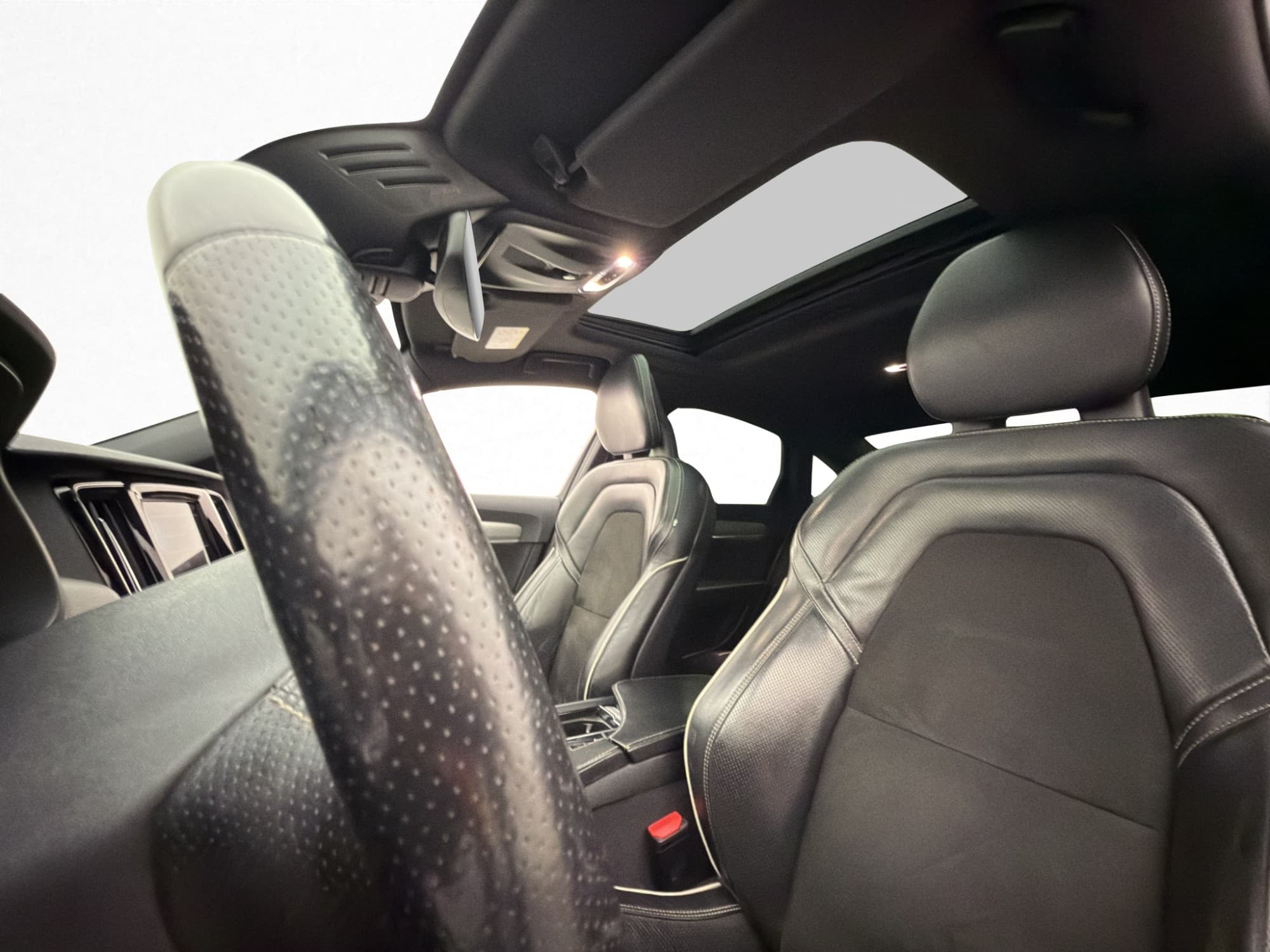 Volvo S90 D4 AWD 200hk R-Design VOC B&W T-Lucka D-Värmare