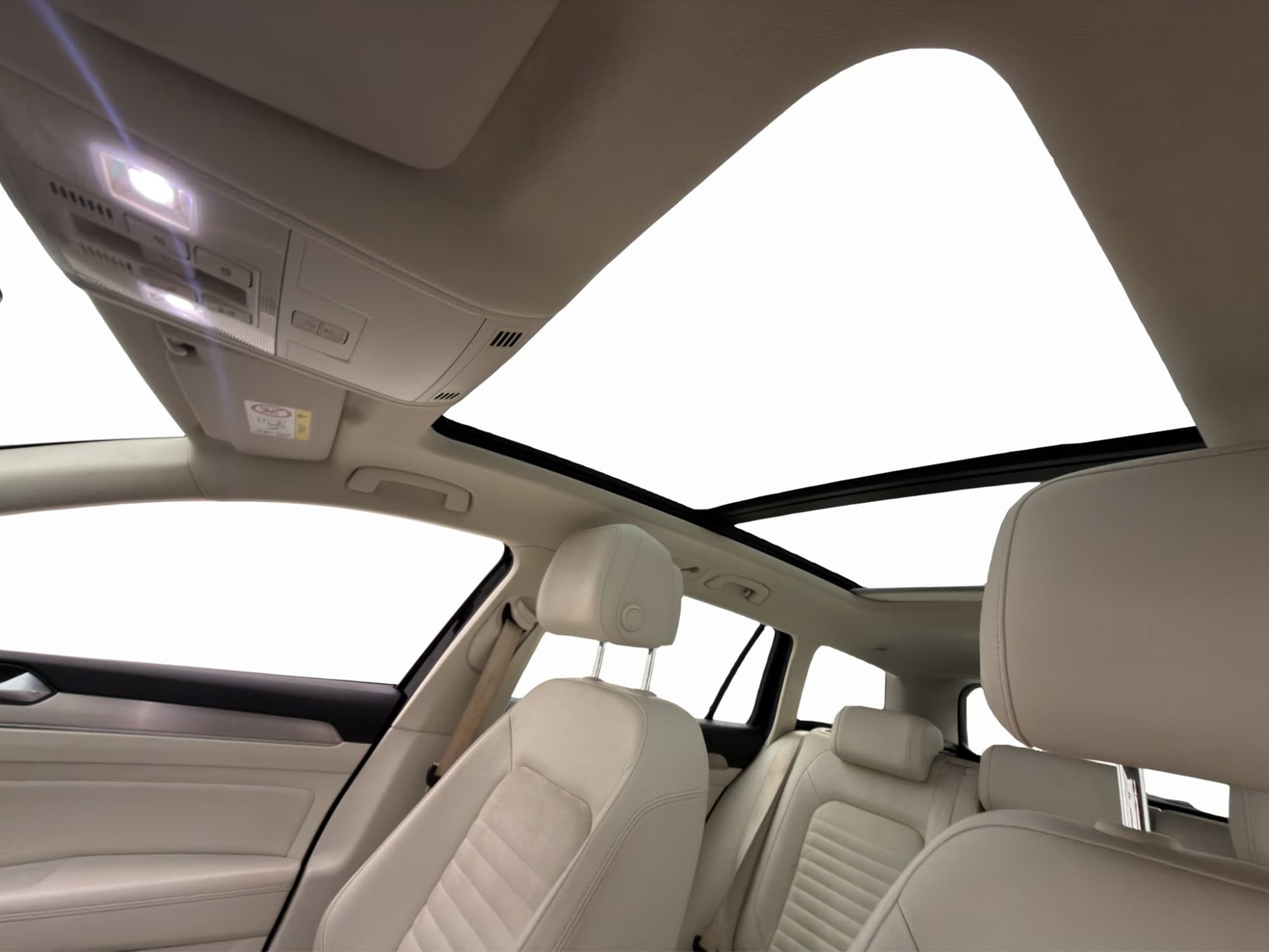 Volkswagen Passat 2.0 TDI 4M GT Pano Drag Kamera Halvskinn