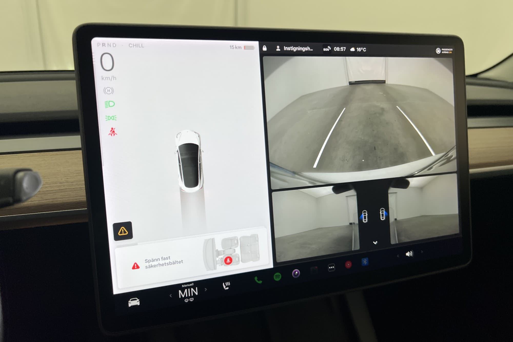 Tesla Model 3 Long Range AWD Autopilot Svensksåld