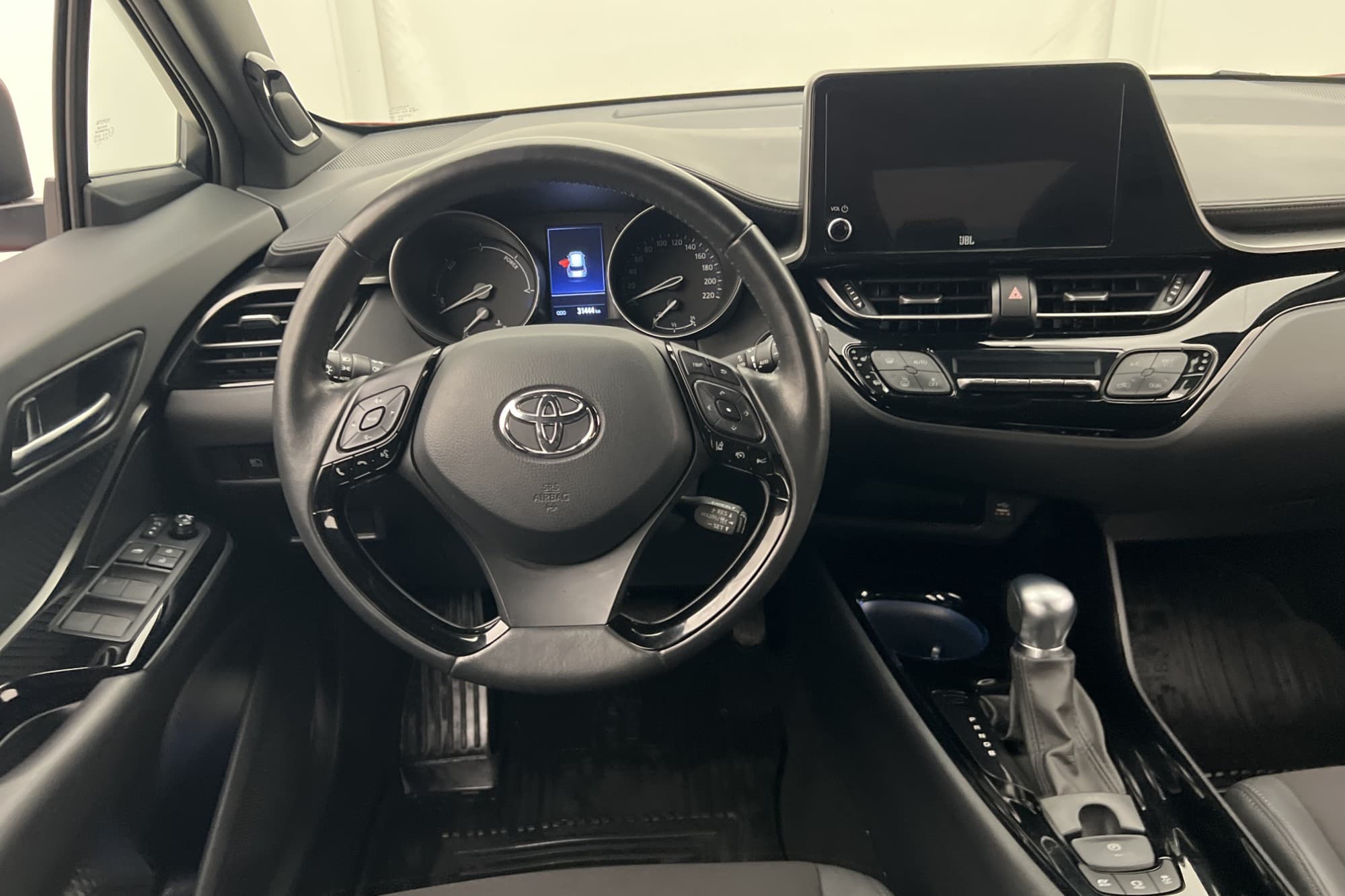 Toyota C-HR Hybrid 122hk X-Edition Teknik JBL CarPlay Kamera