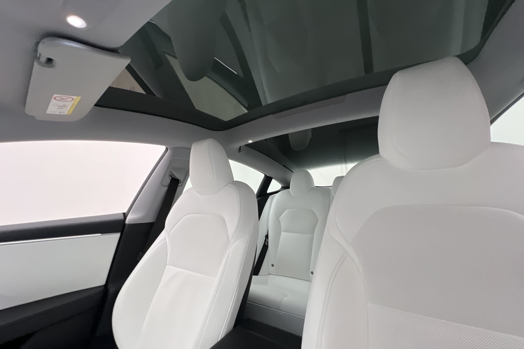 Tesla Model 3 Long Range AWD AP Ljus interiör Sv.Såld MOMS
